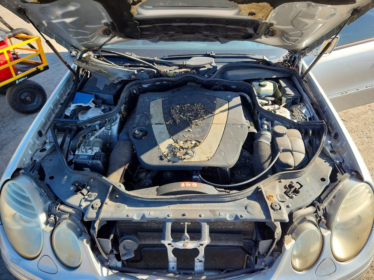 2007 Mercedes-benz E 350 Silver vin: WDBUF56XX7B153855