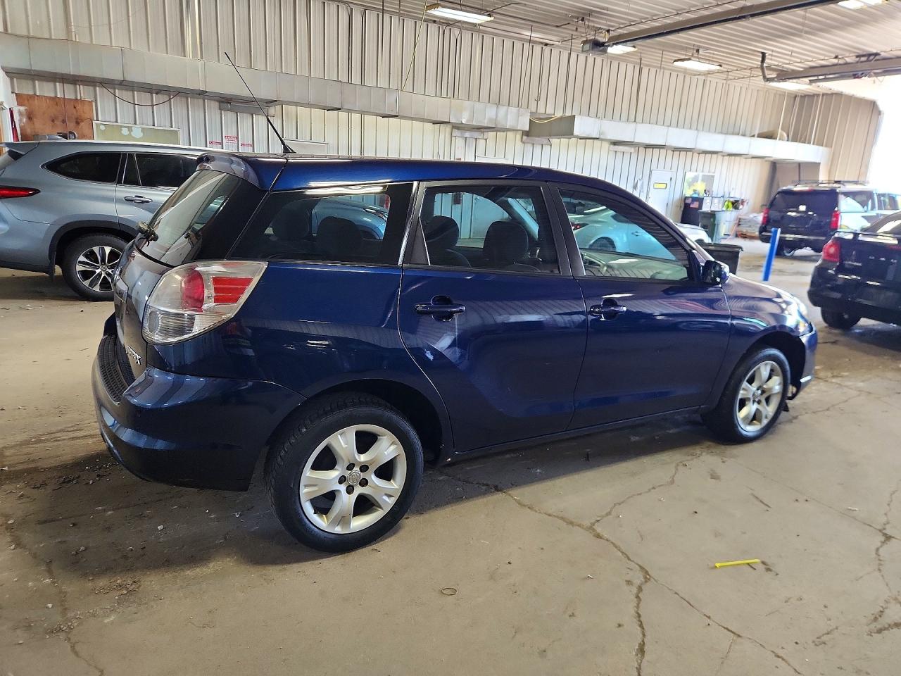 2005 Toyota Matrix Xr Blue vin: 2T1LR32E45C416336