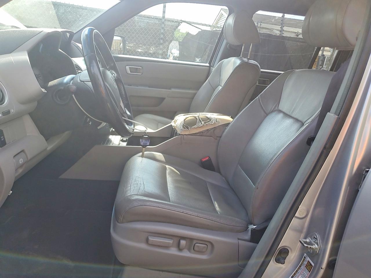 2011 Honda Pilot Exln Серебряный vin: 5FNYF4H70BB001700