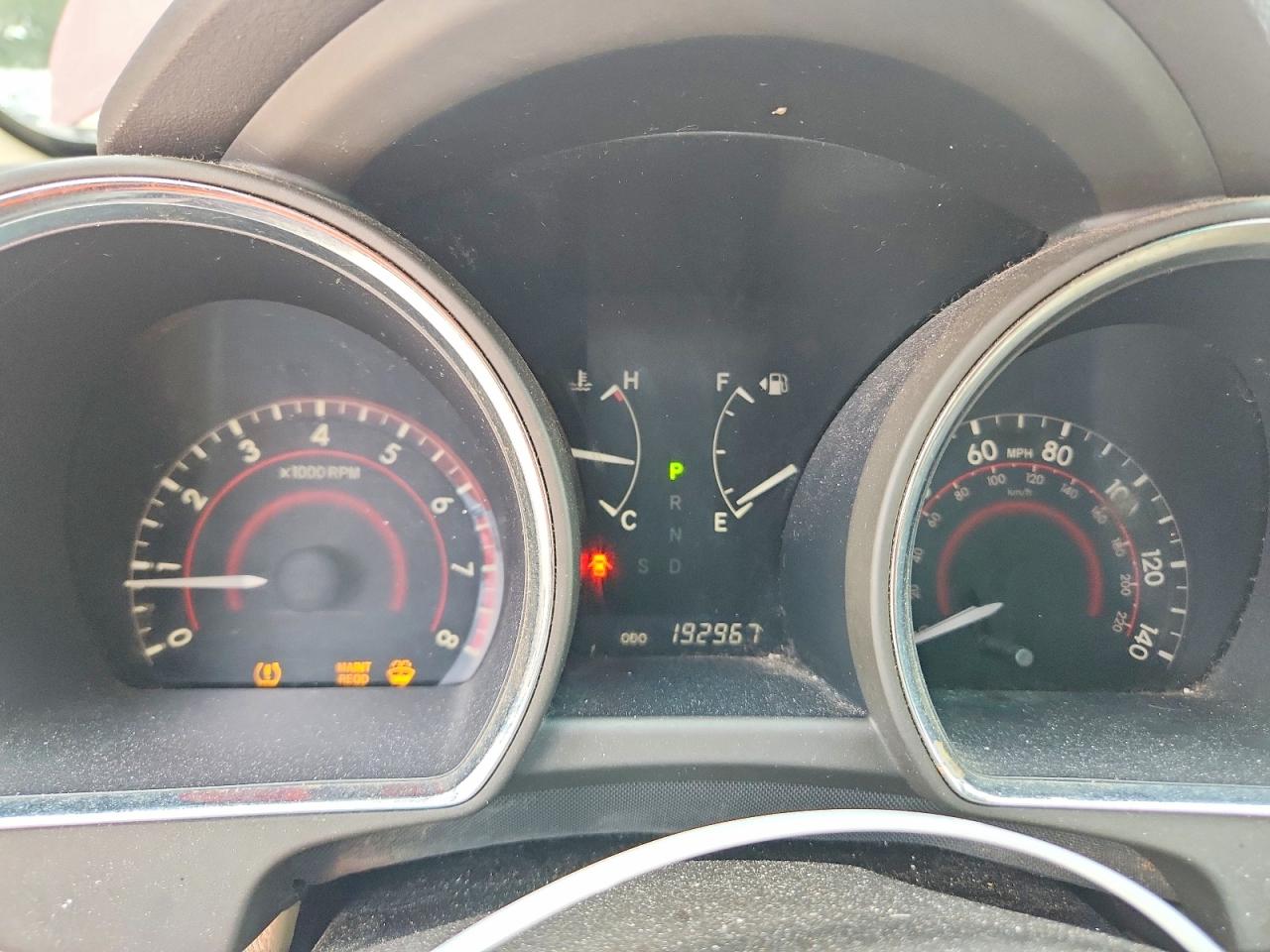 2008 Toyota Highlander Base Burgundy vin: JTEDS41A082009657