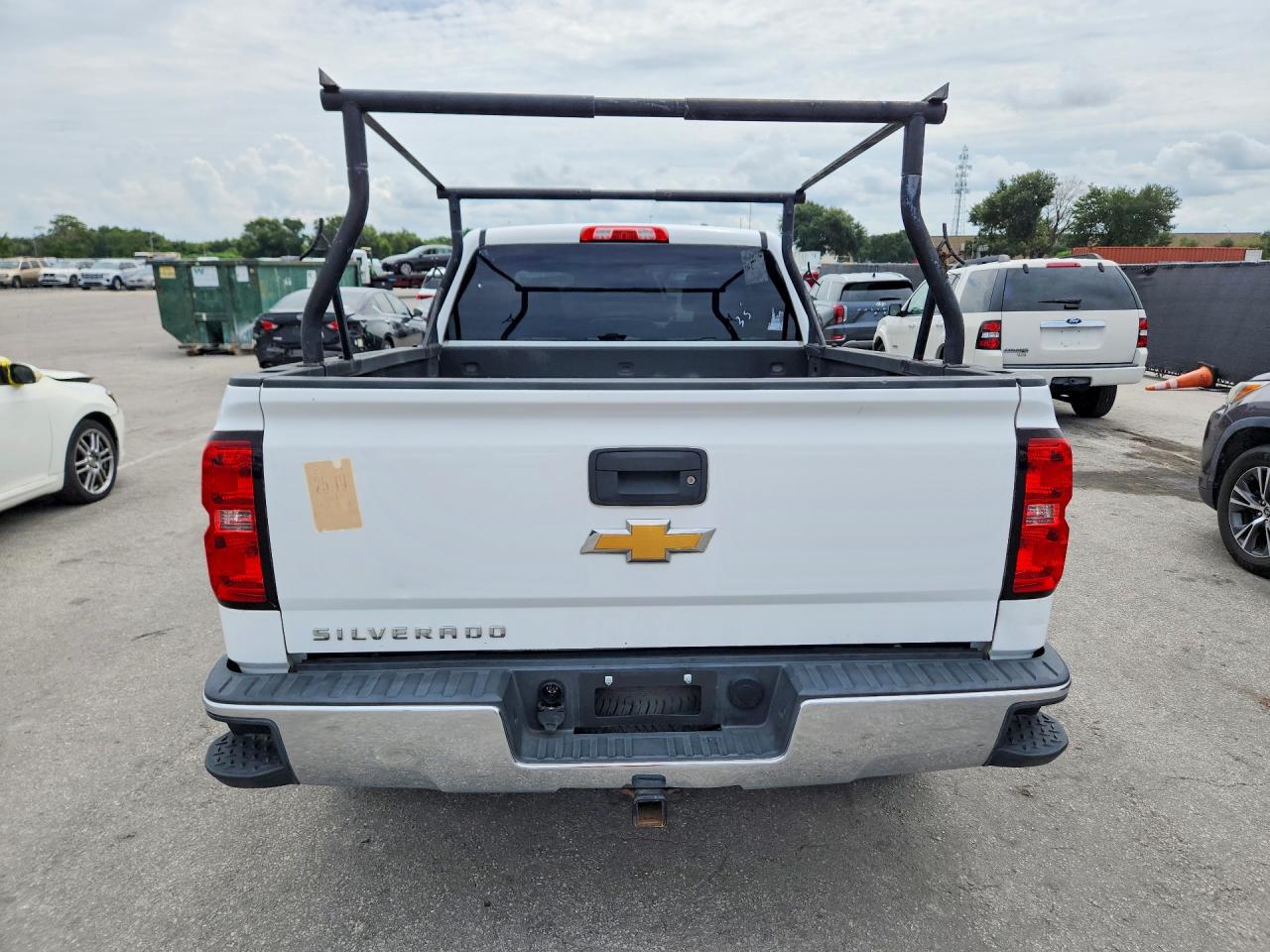 2014 Chevrolet Silverado C1500 White vin: 1GCRCPEH3EZ222945