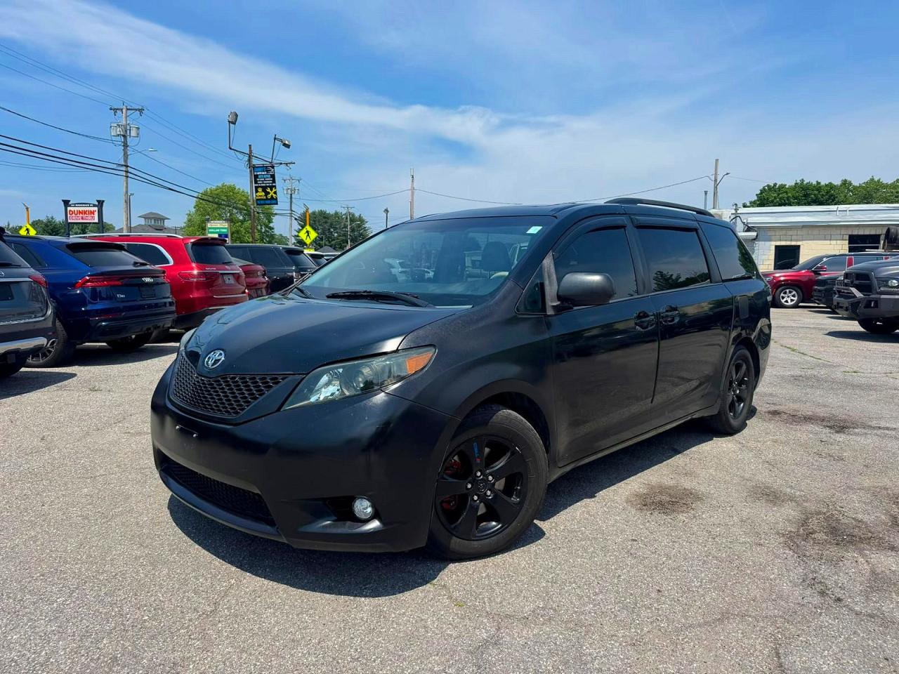 2014 Toyota Sienna Xle 8-passenger Black vin: 5TDYK3DC0ES443899