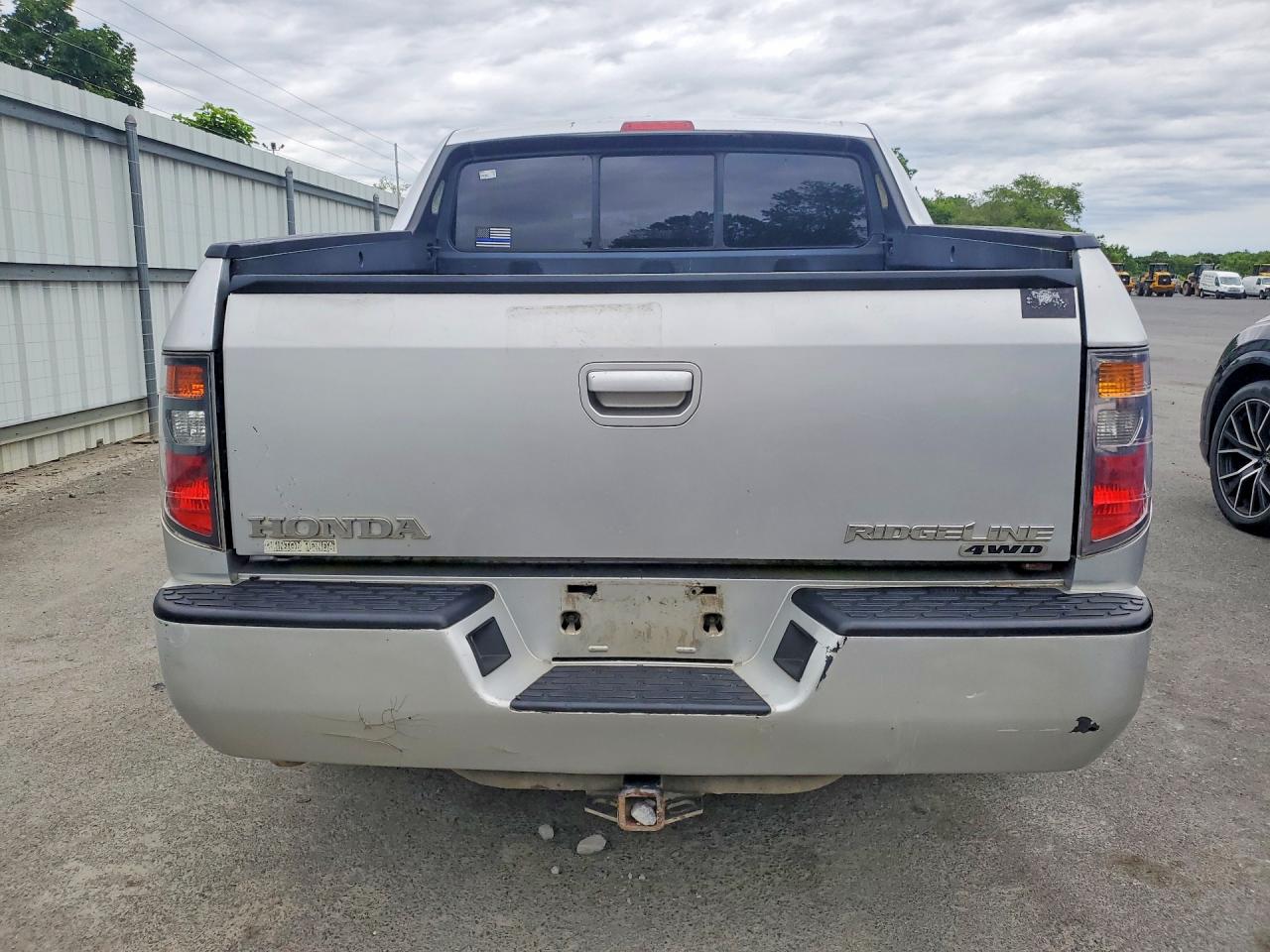 2006 Honda Ridgeline Rtl Silver vin: 2HJYK16506H533147