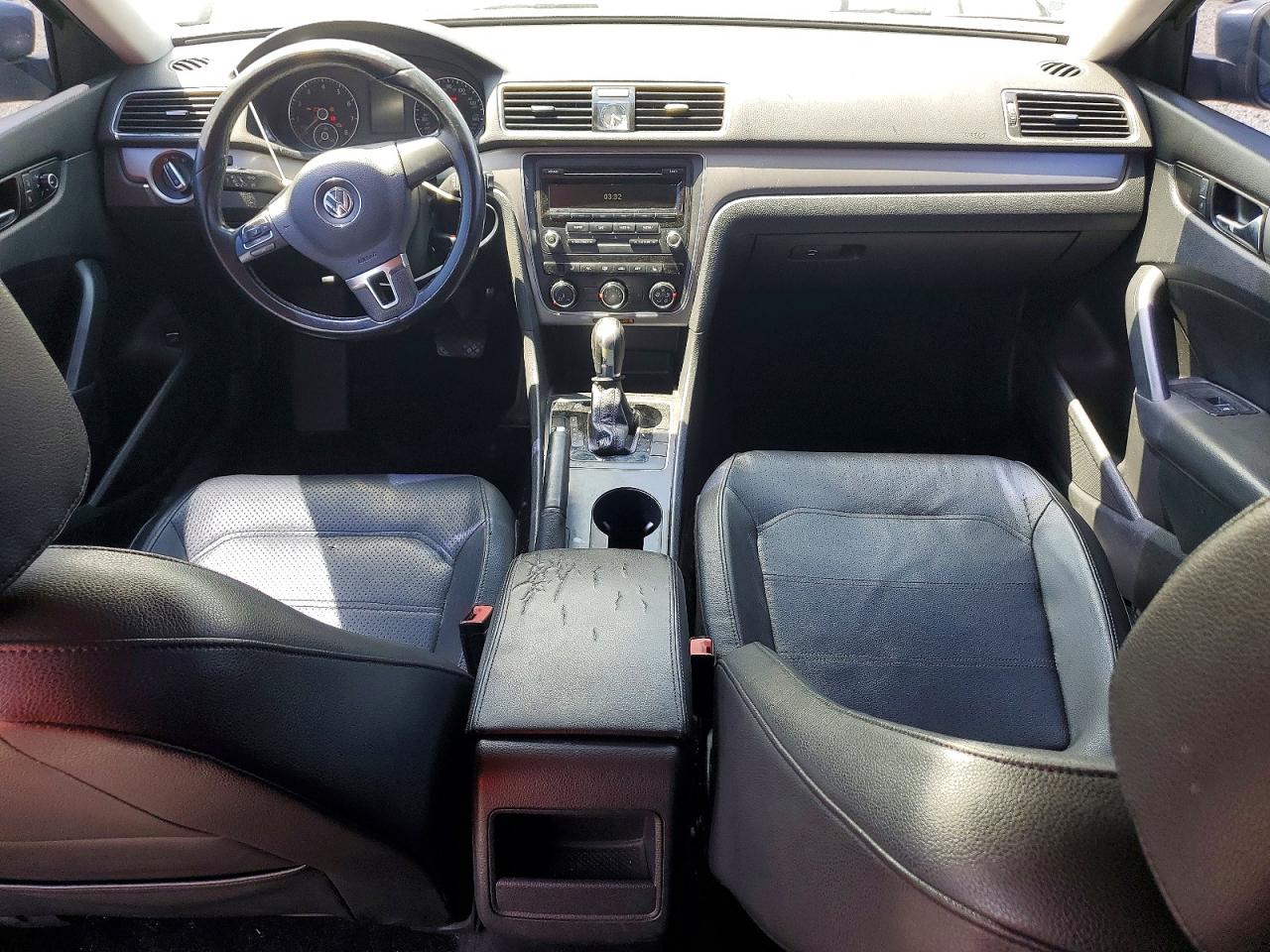 2014 Volkswagen Passat S Gray vin: 1VWAT7A38EC070264