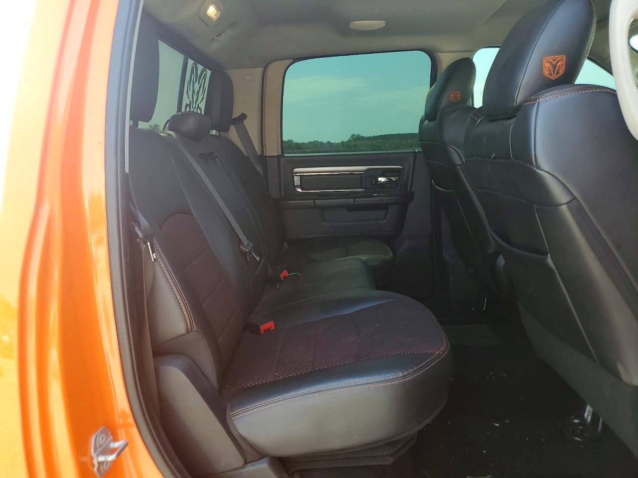 2015 Ram 1500 Sport Оранжевый vin: 1C6RR7MT9FS702476