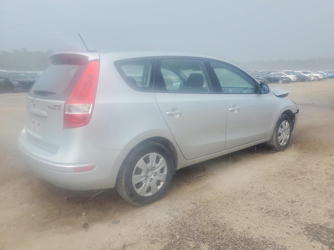 2011 Hyundai Elantra Touring Gls Silver vin: KMHDB8AE9BU087604