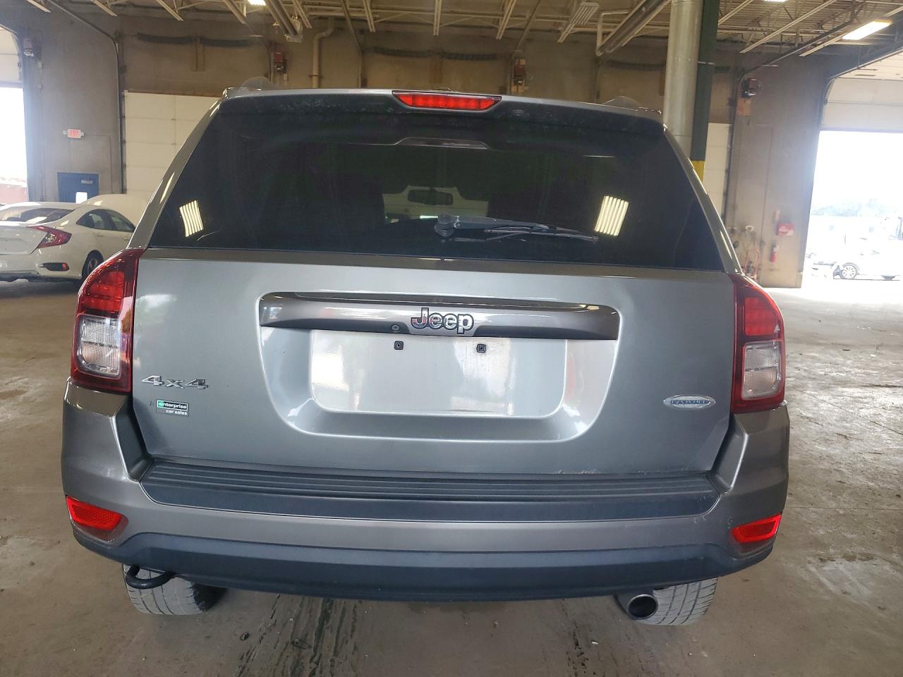 2014 Jeep Compass Latitude Серый vin: 1C4NJDEB9ED575749