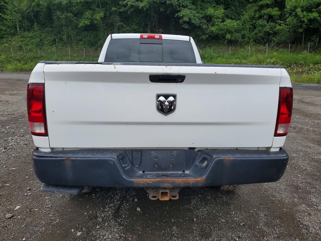 2012 Dodge Ram 2500 St White vin: 3C6LD5AT7CG281177