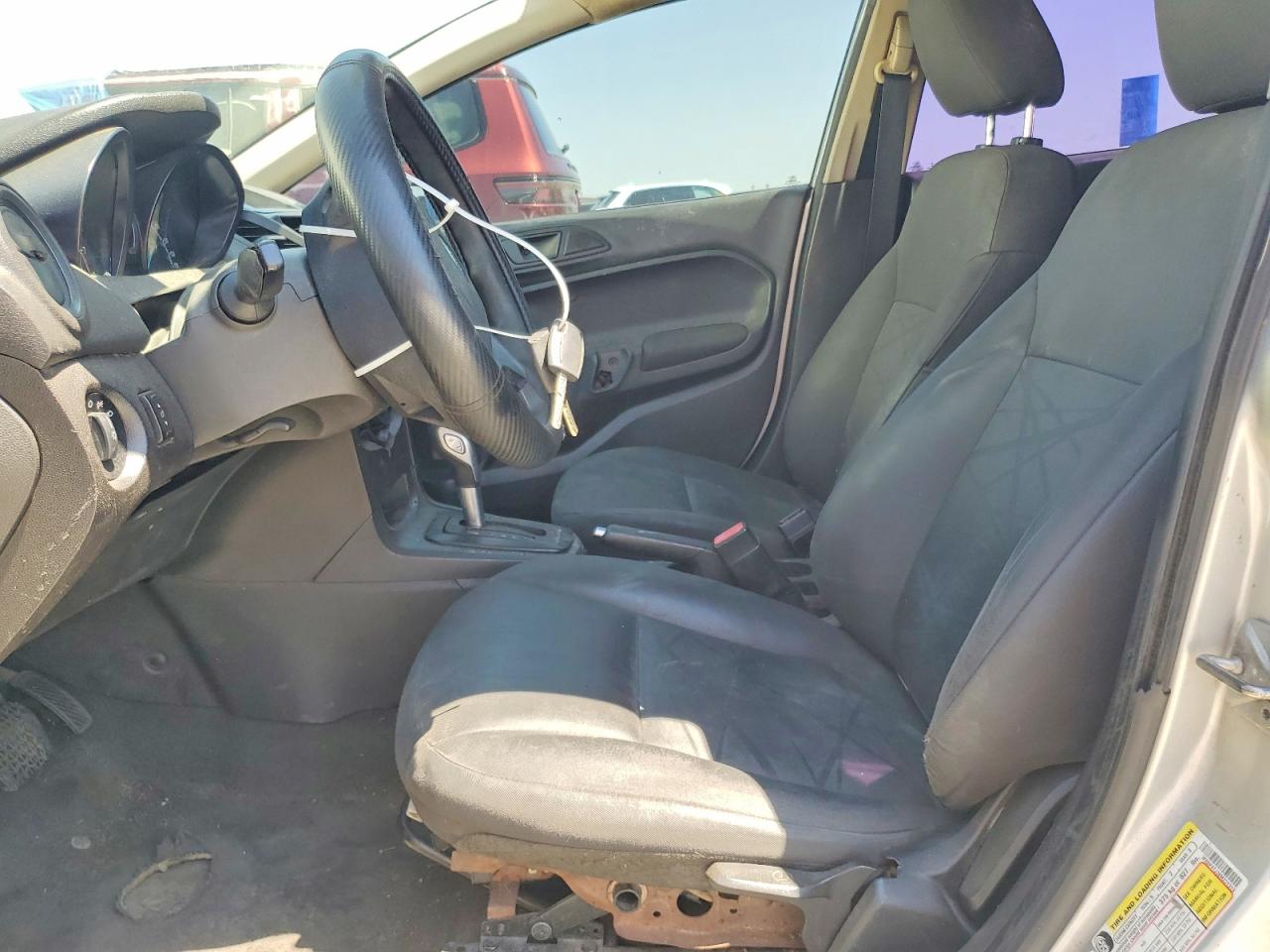 2014 Ford Fiesta S Silver vin: 3FADP4TJ3EM221319