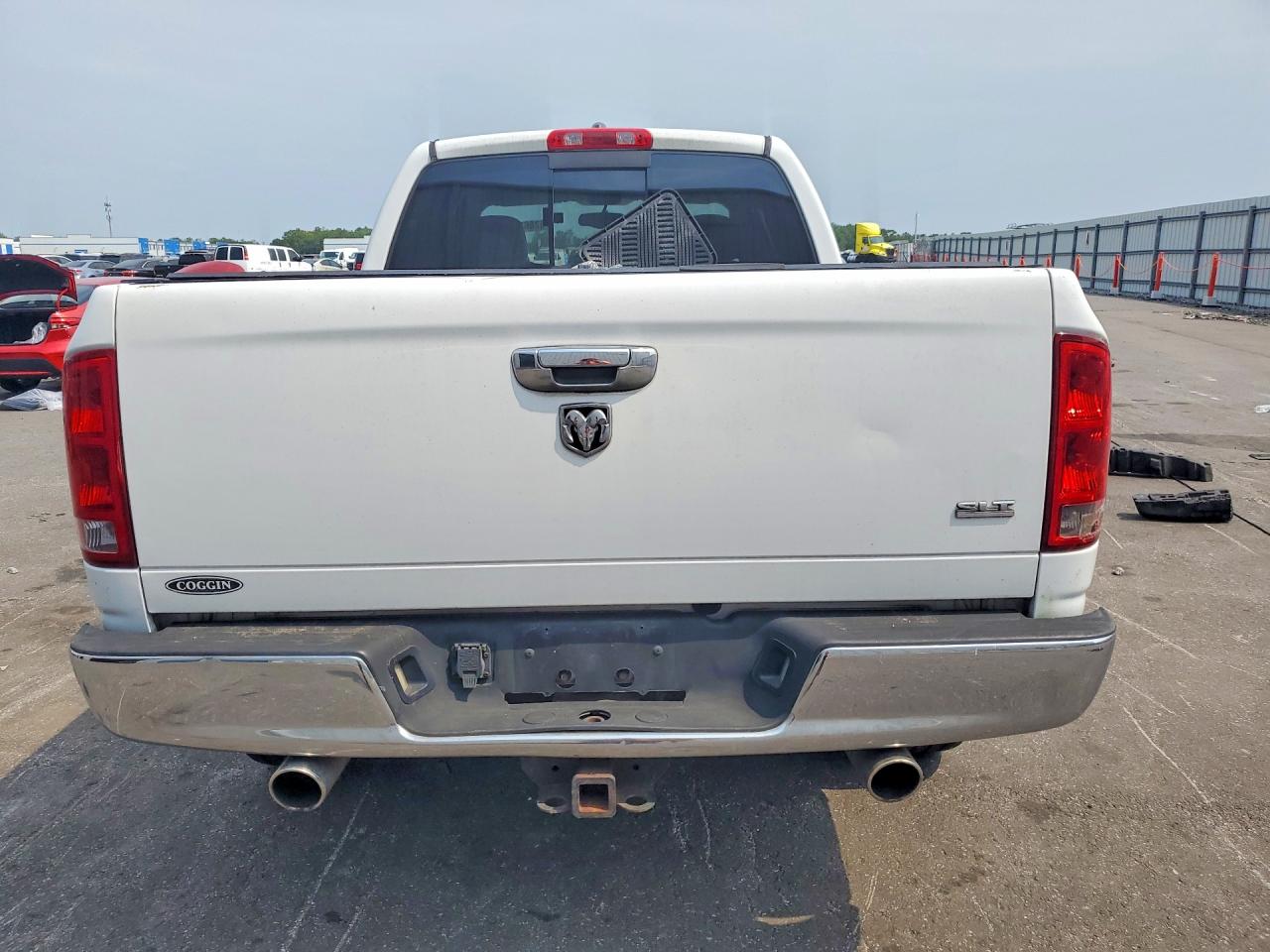 2005 Dodge Ram 1500 St White vin: 1D7HA18D05S228689