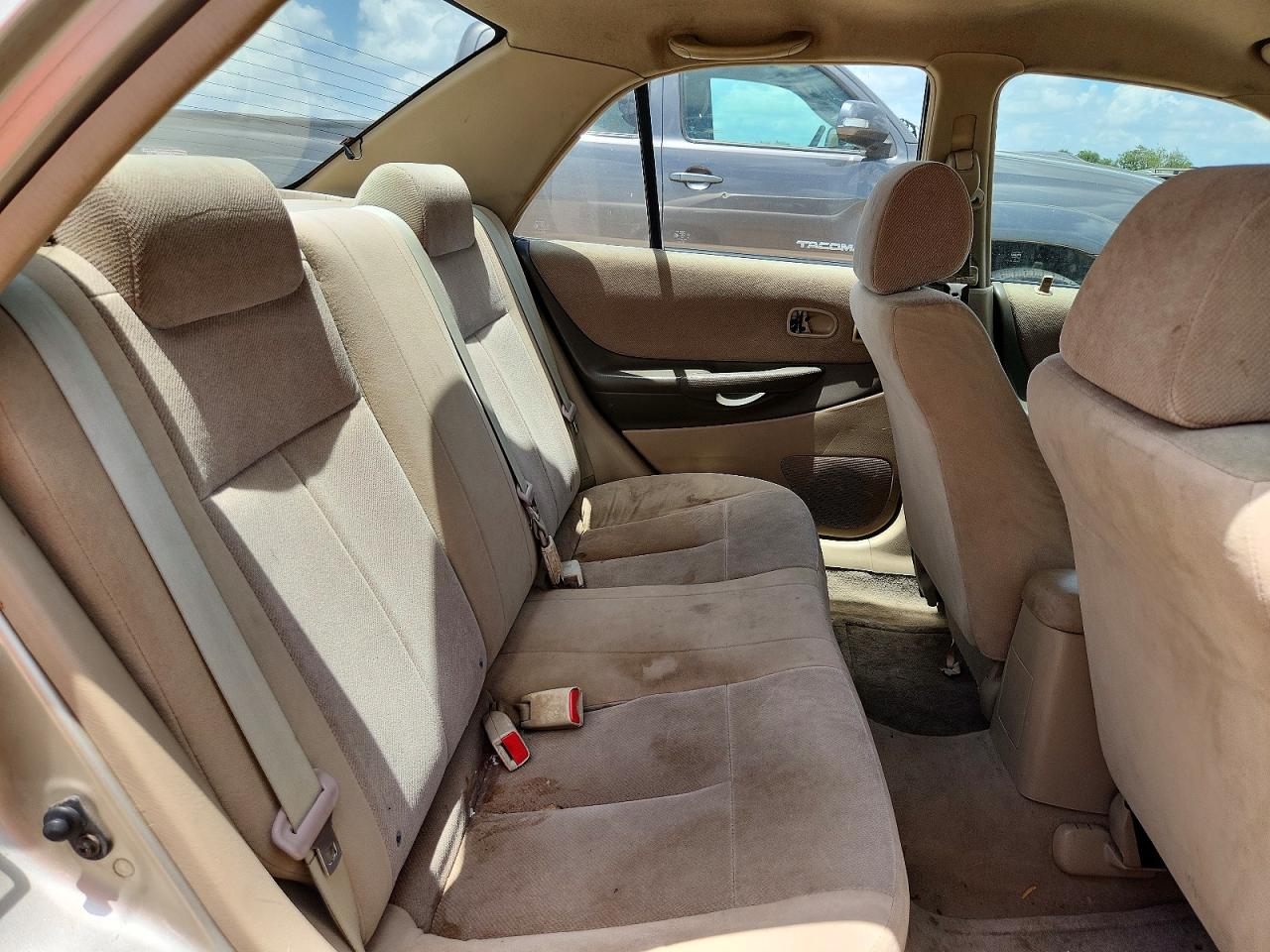 2003 Mazda Protege Dx Бежевый vin: JM1BJ225731198746