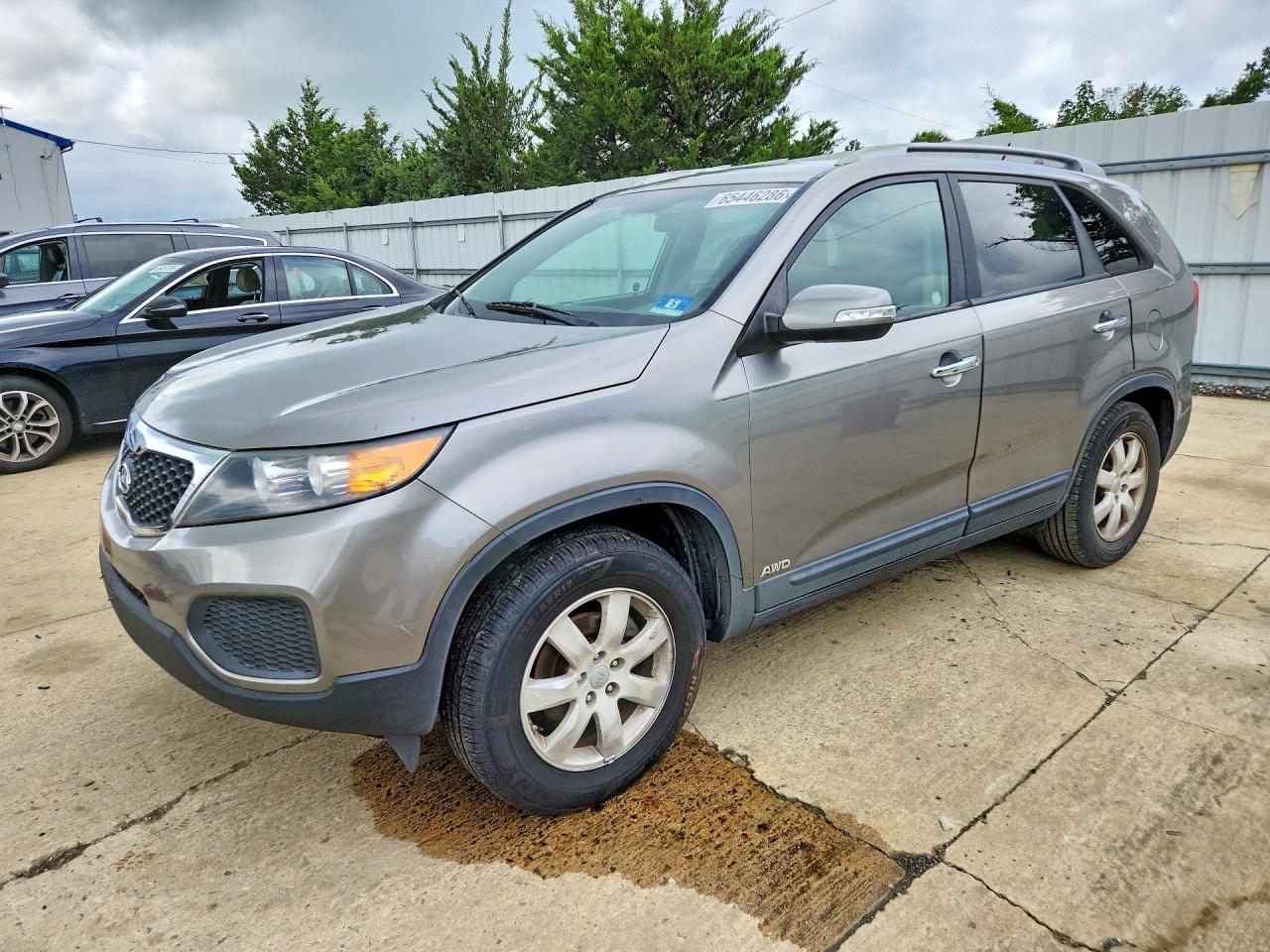 2013 Kia Sorento Lx Gray vin: 5XYKTDA25DG348772