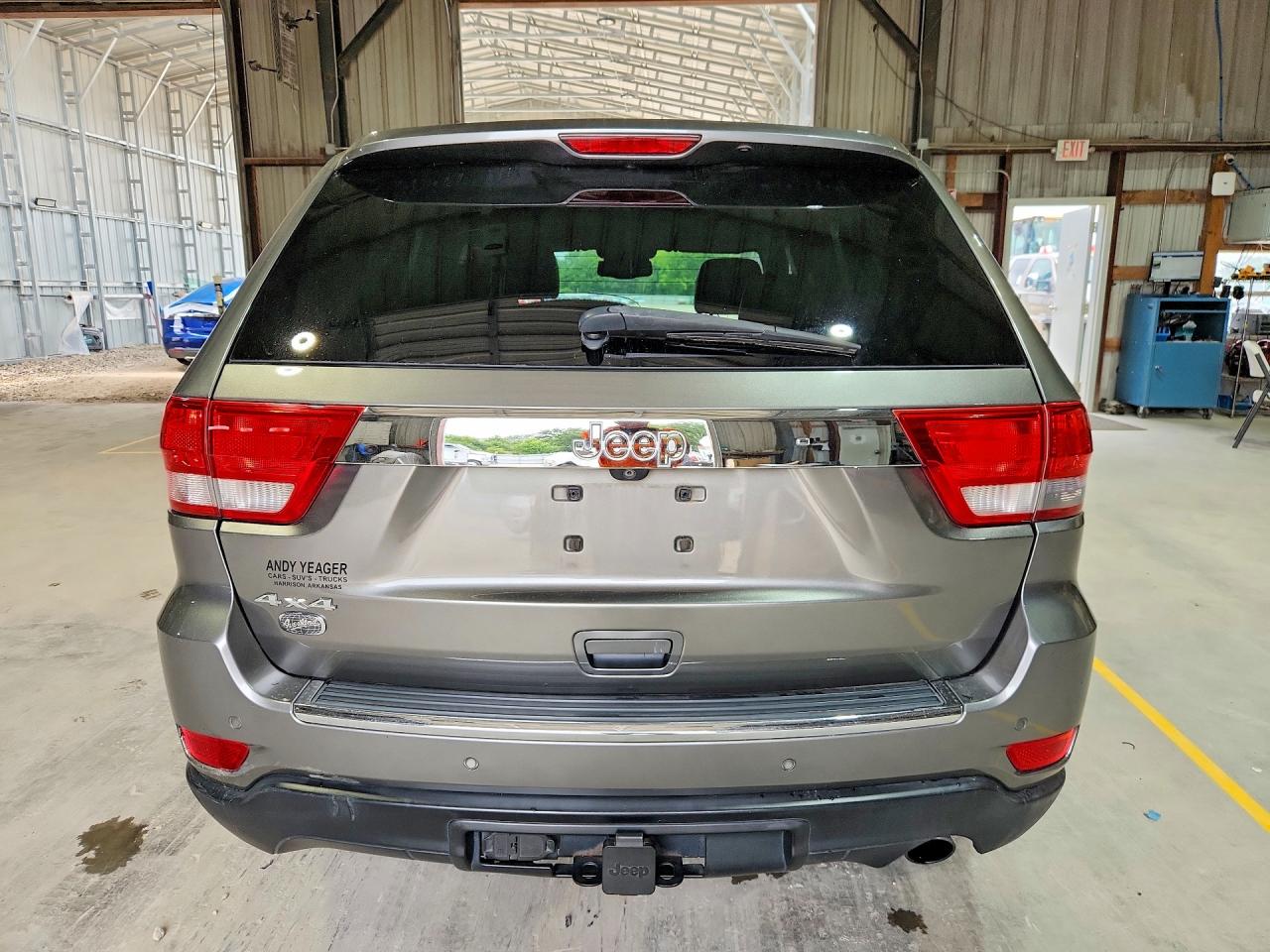 2012 Jeep Grand Cherokee Overland Gray vin: 1C4RJFCGXCC208924