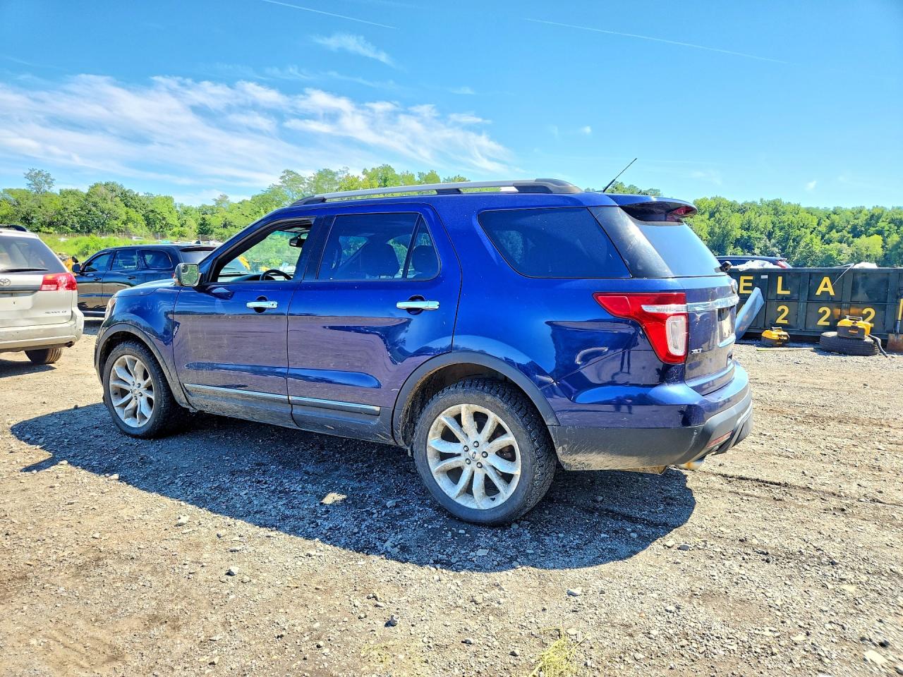 2011 Ford Explorer Xlt Синий vin: 1FMHK8D85BGA08483