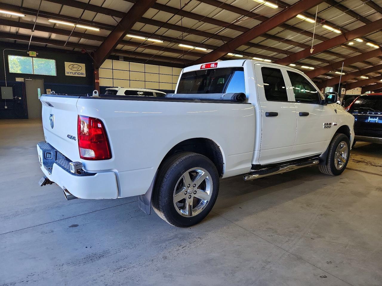 2014 Ram 1500 St White vin: 1C6RR7FT2ES355102
