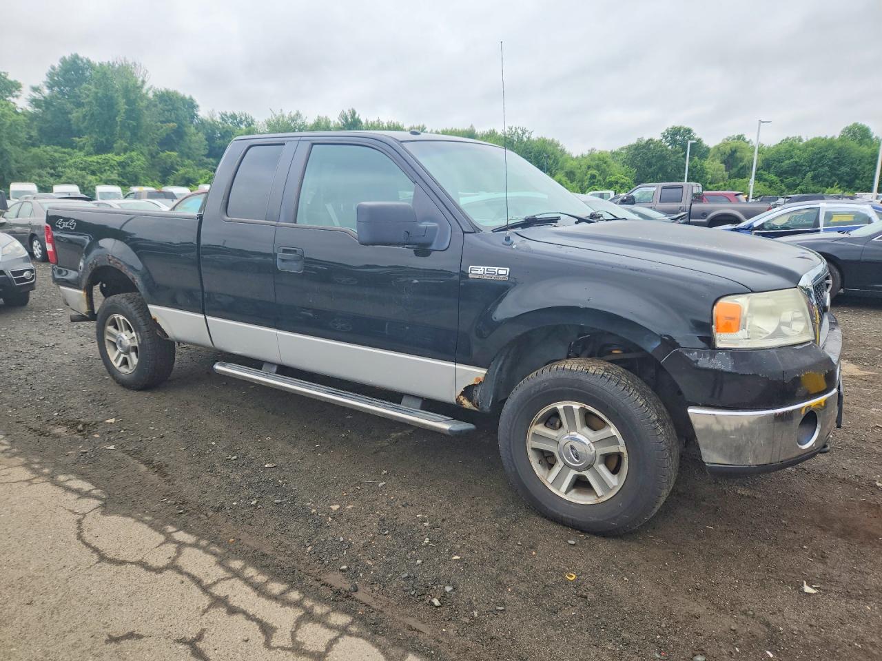 2007 Ford F150 Black vin: 1FTPX14587FB66912