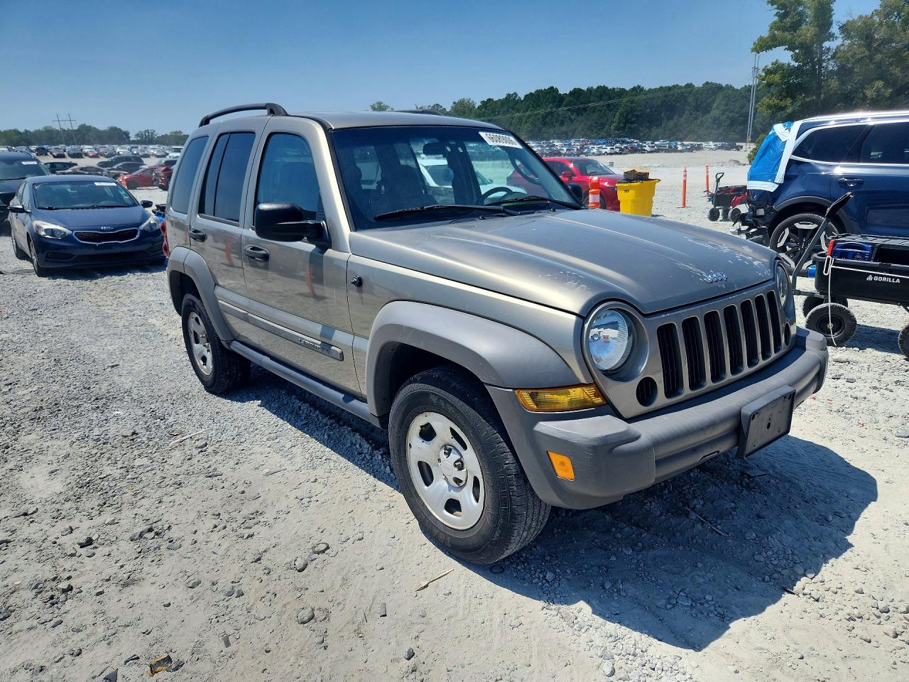 2006 Jeep Liberty Sport Золотой vin: 1J4GL48K76W241637