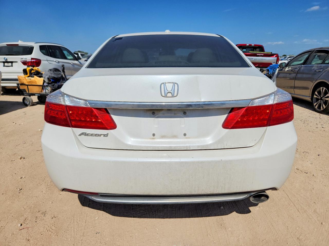 2015 Honda Accord Exl White vin: 1HGCR2F84FA073548