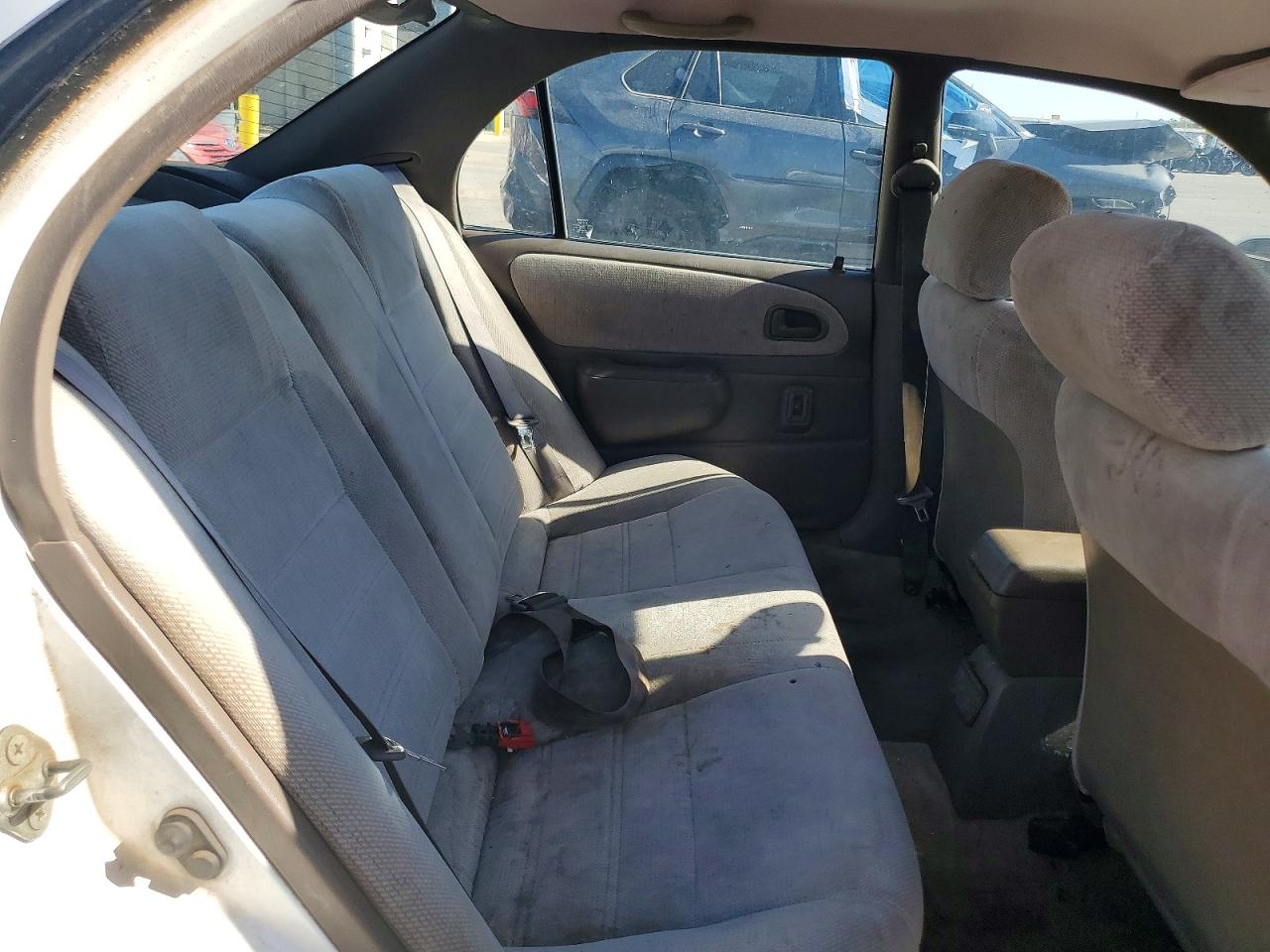 1997 Toyota Corolla Dx Белый vin: 1NXBB02E9VZ515263