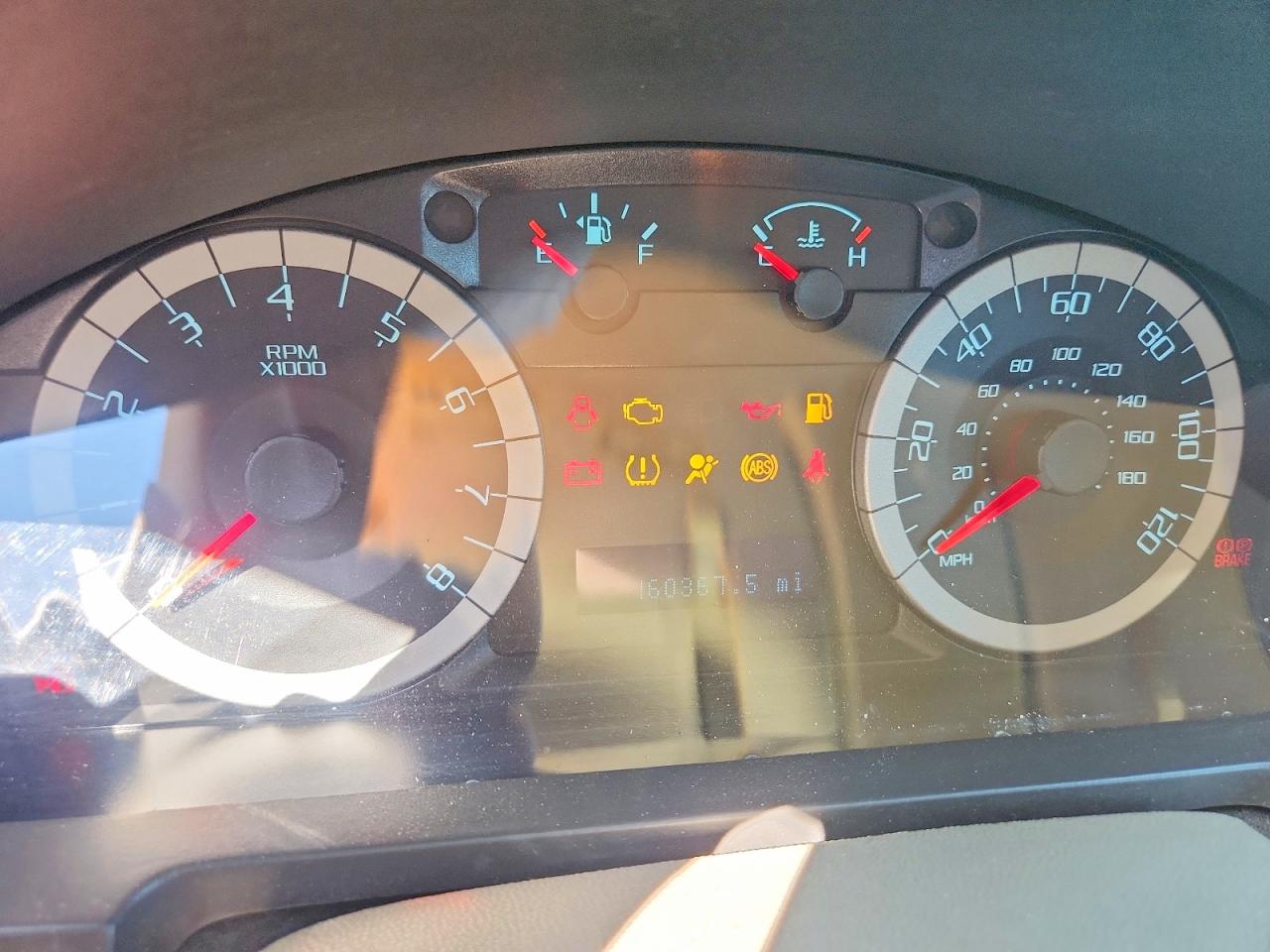 2010 Ford Escape Xlt White vin: 1FMCU0D72AKC65366