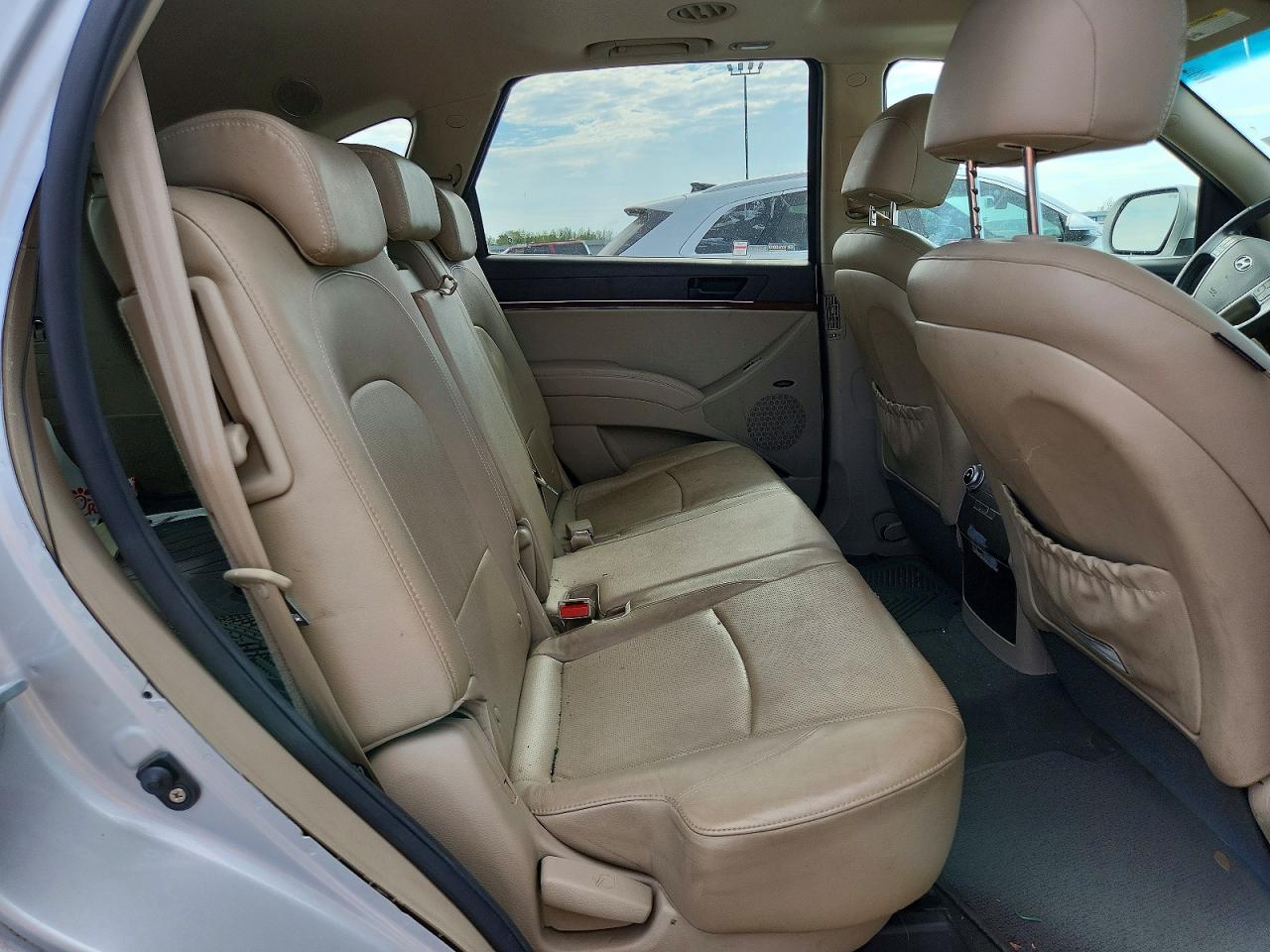 2011 Hyundai Veracruz Limited Silver vin: KM8NUDCC5BU146747