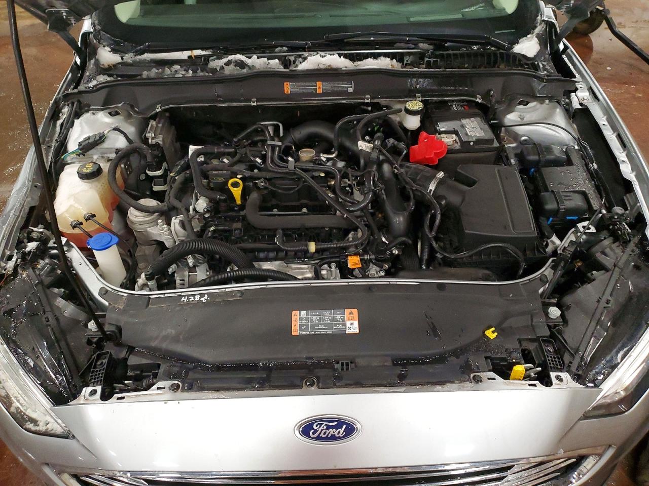 2020 Ford Fusion Se Red vin: 3FA6P0HDXLR107631