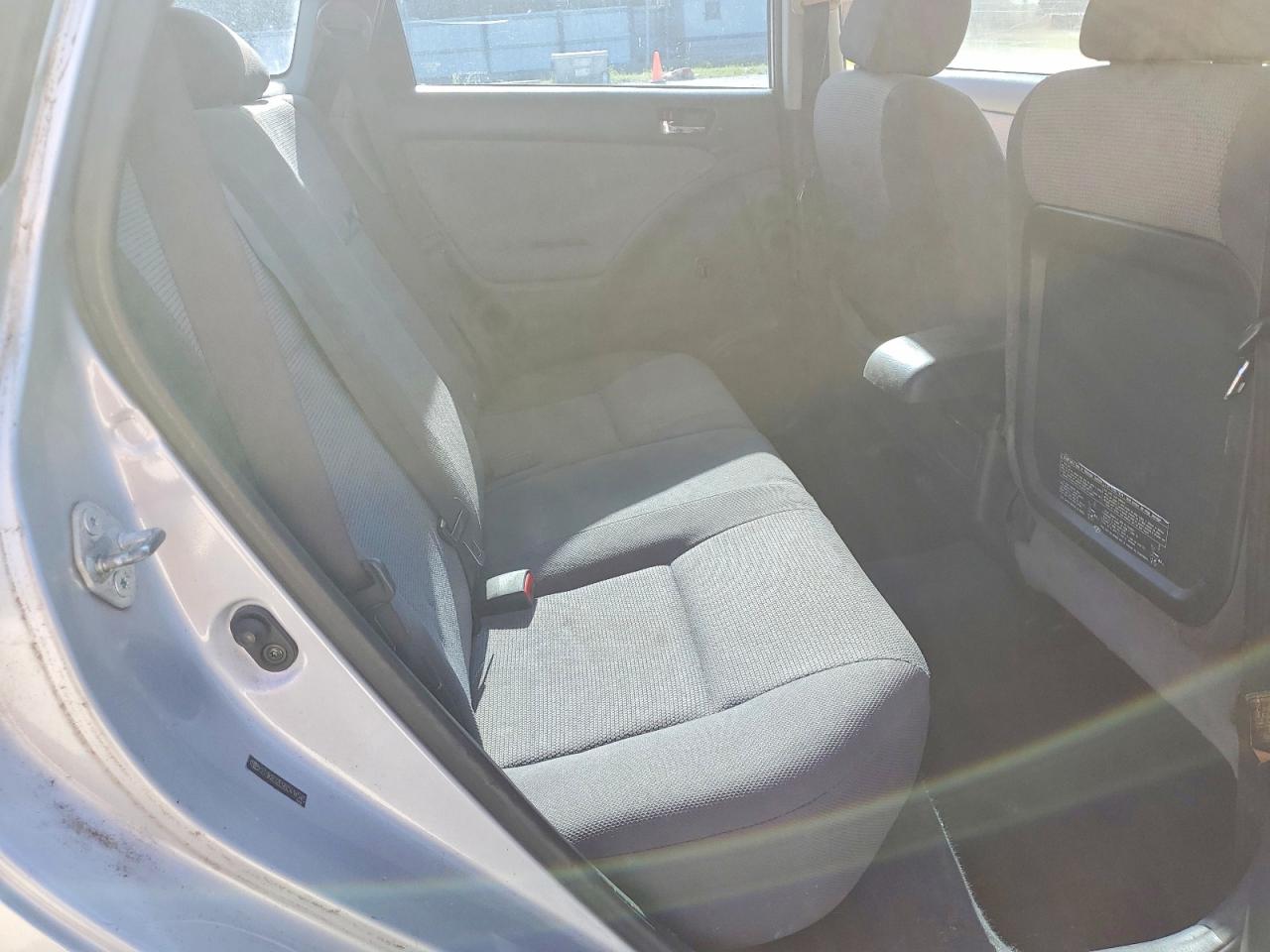 2005 Toyota Matrix Xr Silver vin: 2T1KR32E95C414545