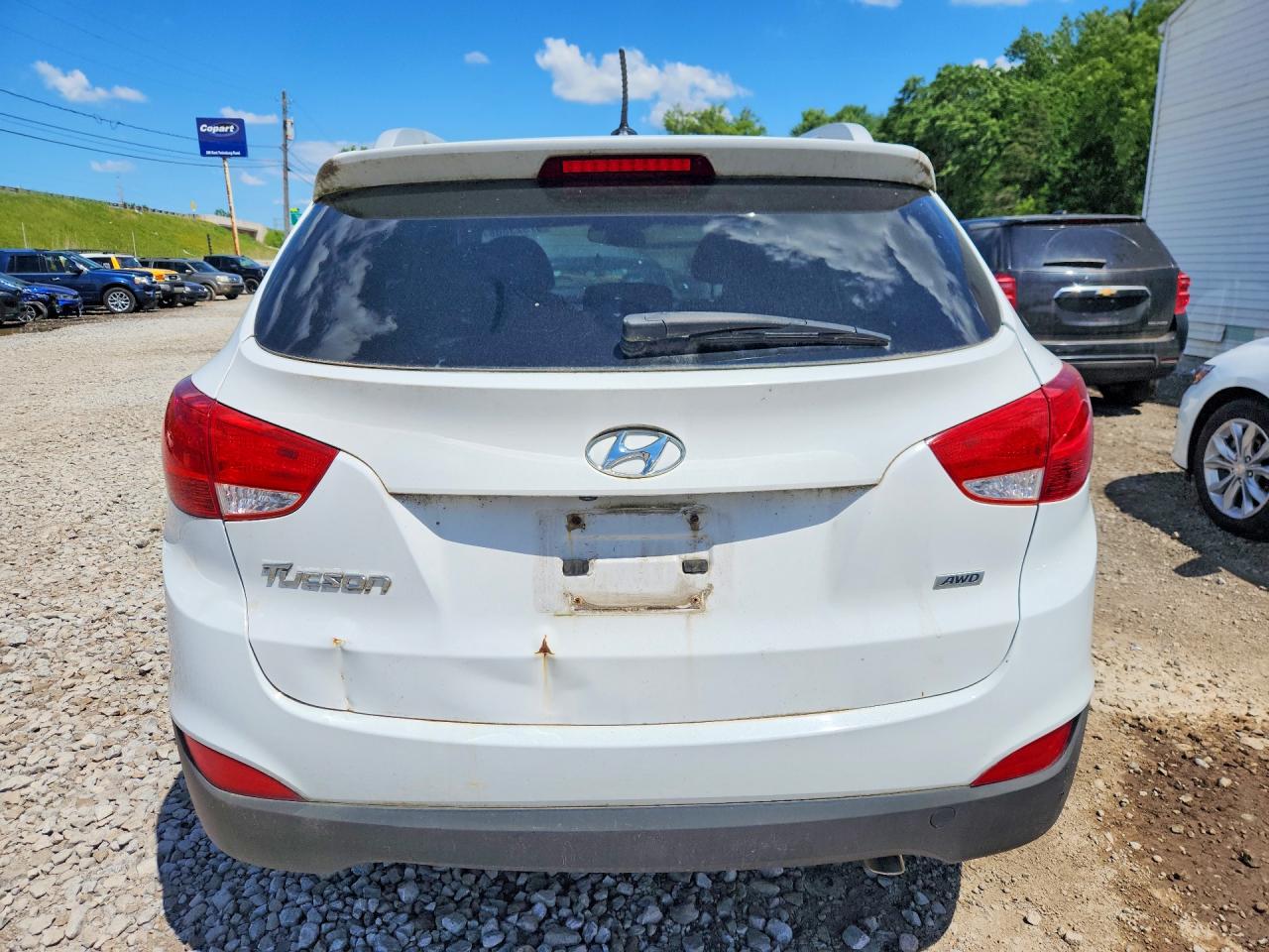 2014 Hyundai Tucson Se White vin: KM8JUCAG6EU875388