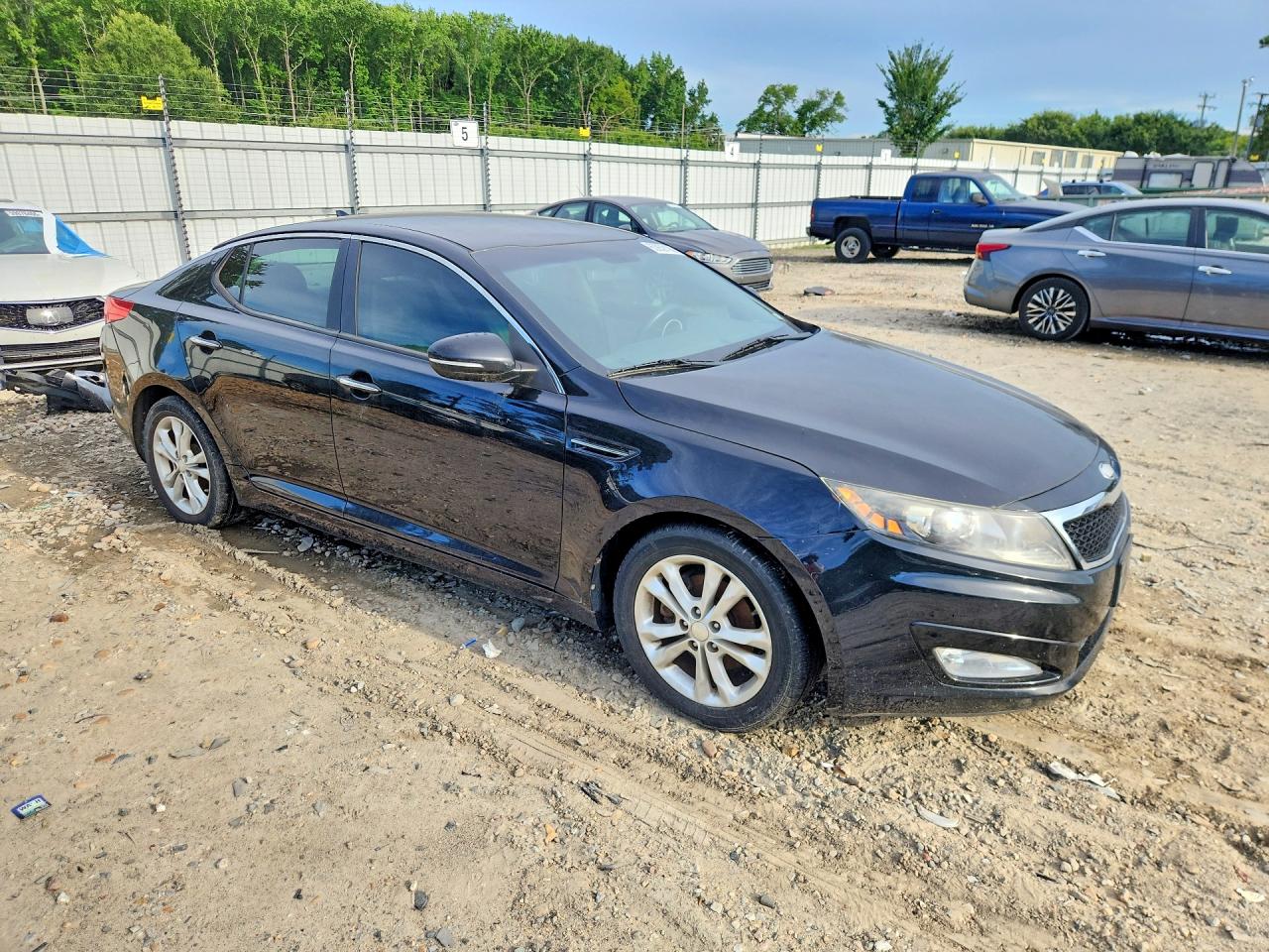2013 Kia Optima Lx Черный vin: 5XXGM4A77DG123921