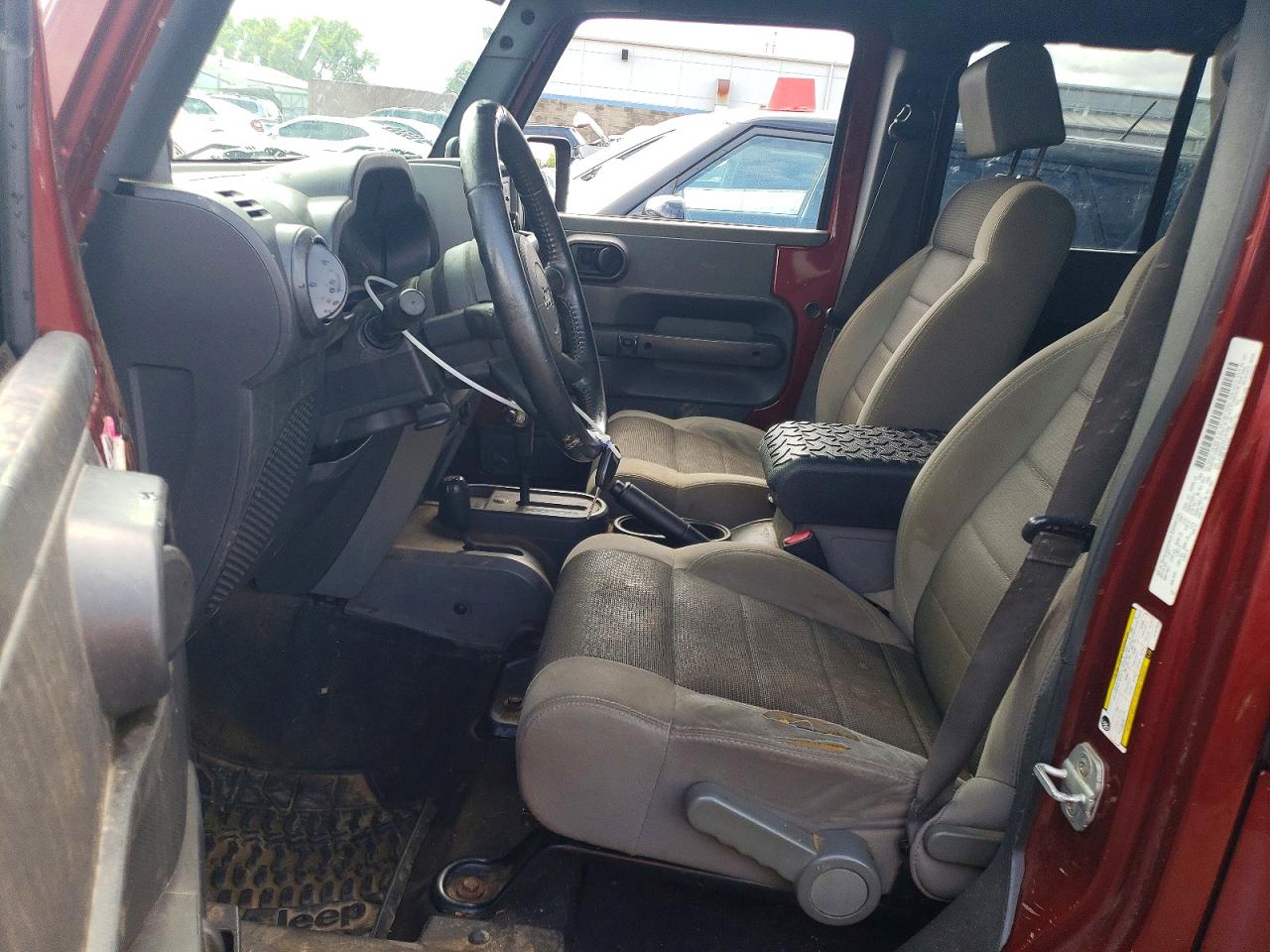 2007 Jeep Wrangler X Burgundy vin: 1J4GA391X7L151908