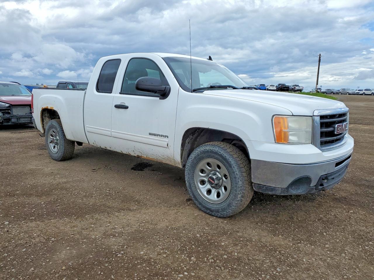 2011 Gmc Sierra K1500 Sle White vin: 1GTR2VE32BZ152149