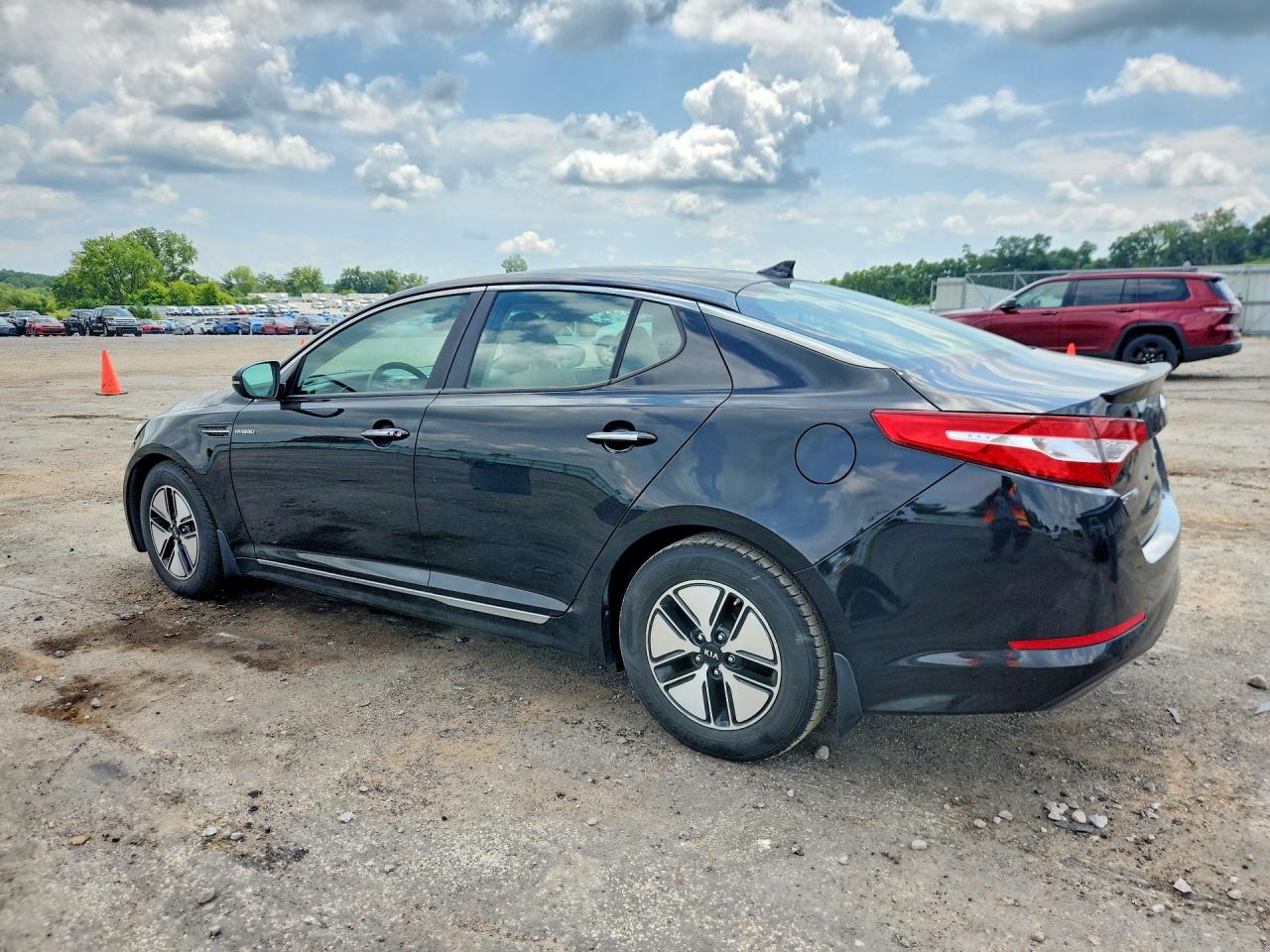 2013 Kia Optima Hybrid Black vin: KNAGM4AD2D5053820