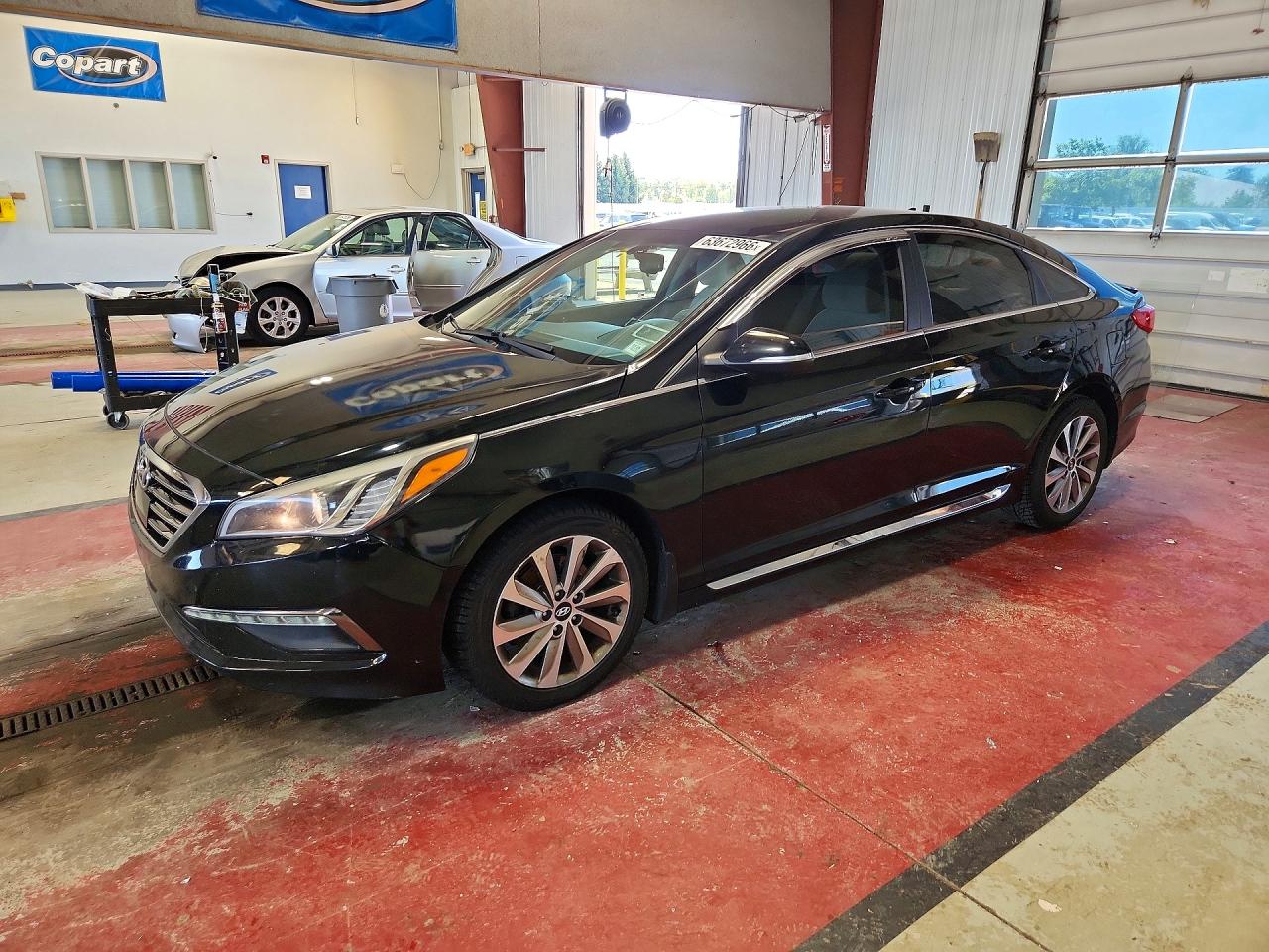 2015 Hyundai Sonata Sport Черный vin: 5NPE34AF5FH237540