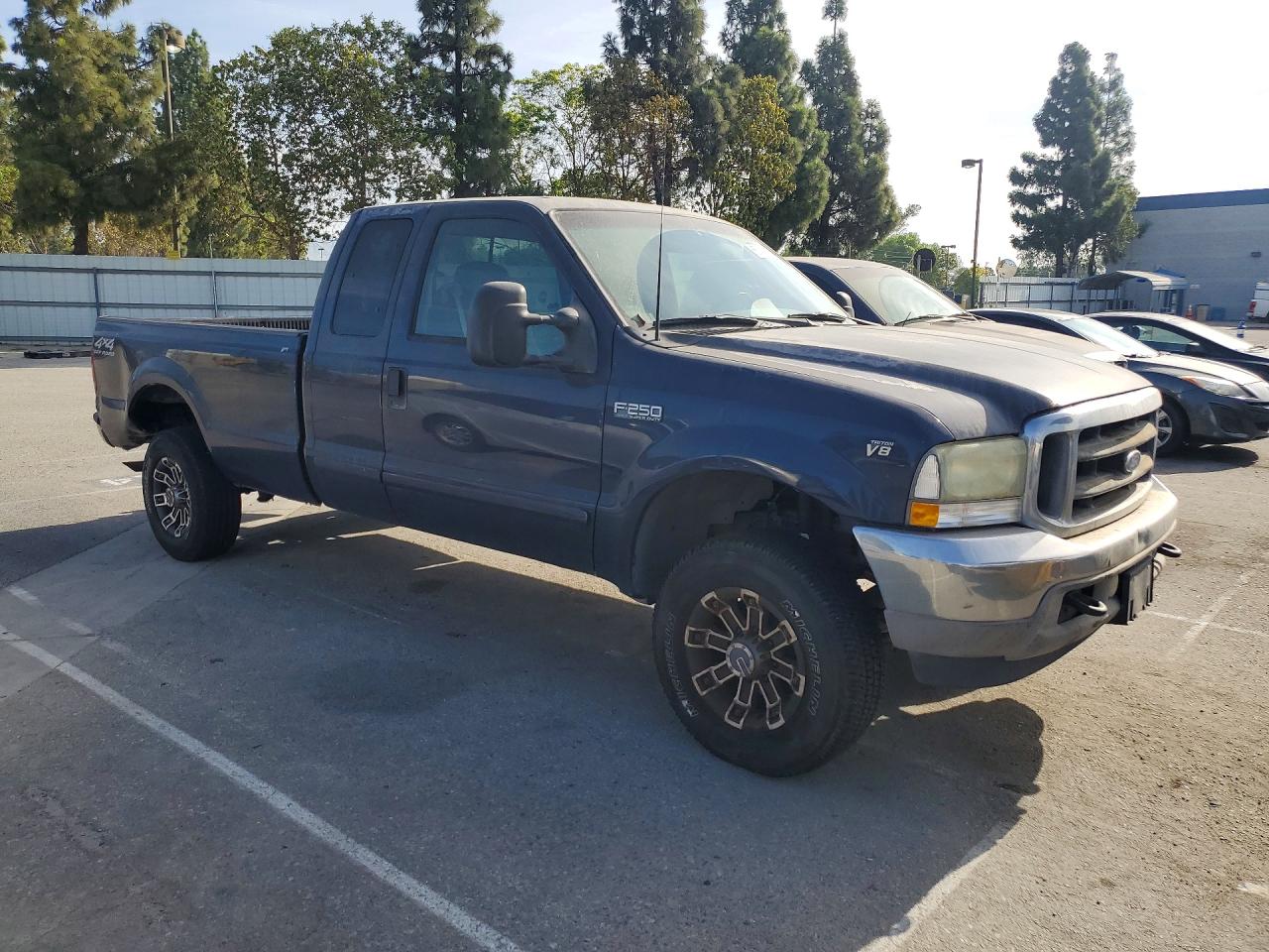 2002 Ford F250 Super Duty Blue vin: 1FTNX21L52EA85056