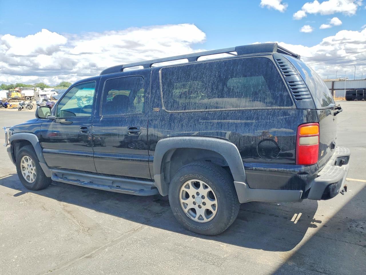 2003 Chevrolet Suburban K1500 Черный vin: 3GNFK16T83G187622