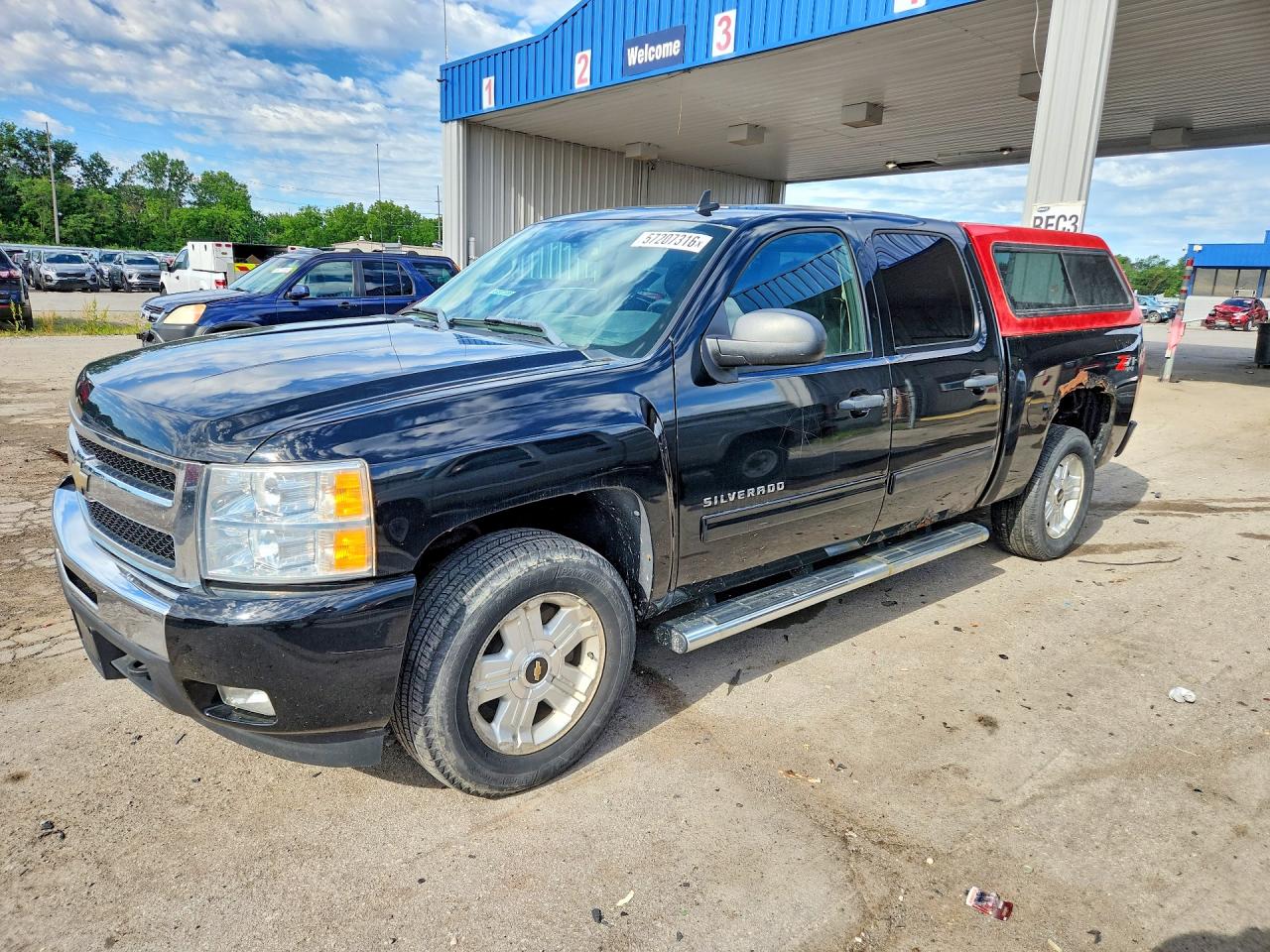 2011 Chevrolet Silverado K1500 Lt Black vin: 3GCPKSE32BG373272