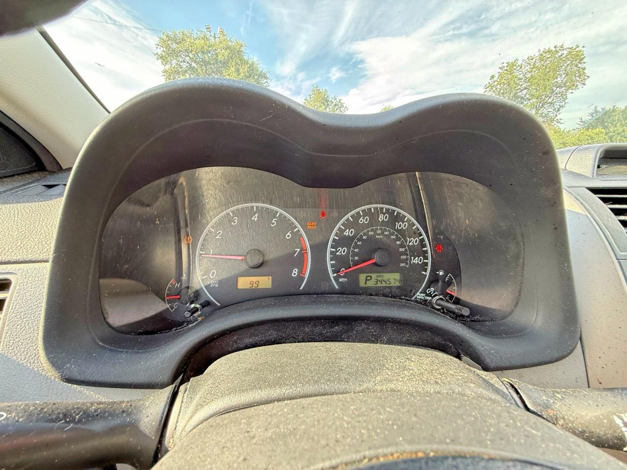 2013 Toyota Corolla Le Red vin: 5YFBU4EE9DP156316