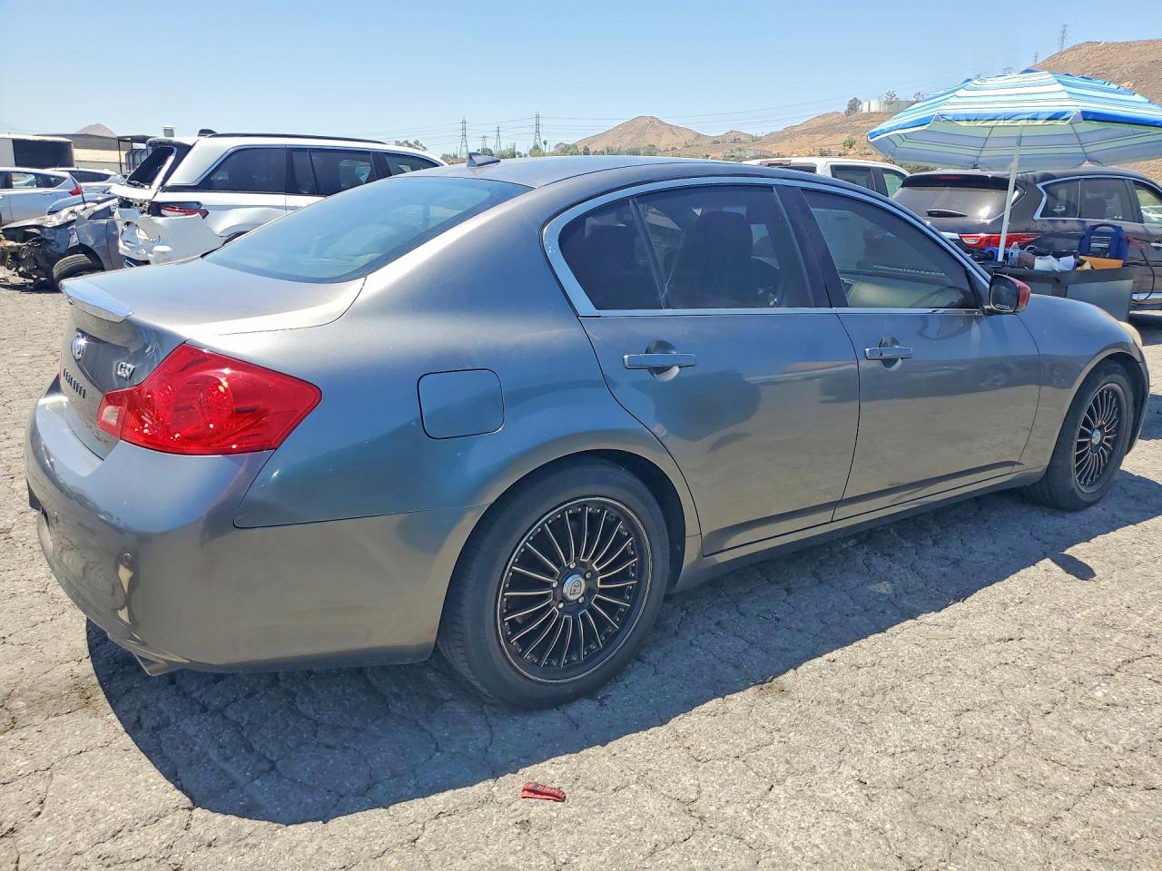 2012 Infiniti G37 Sedan Journey Silver vin: JN1CV6AP7CM628800