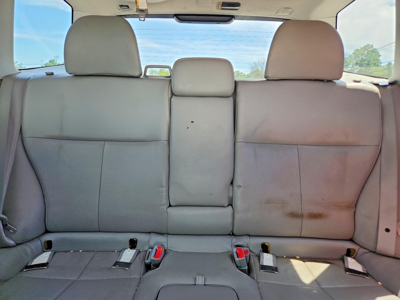 2013 Subaru Forester Limited White vin: JF2SHAEC2DH439350