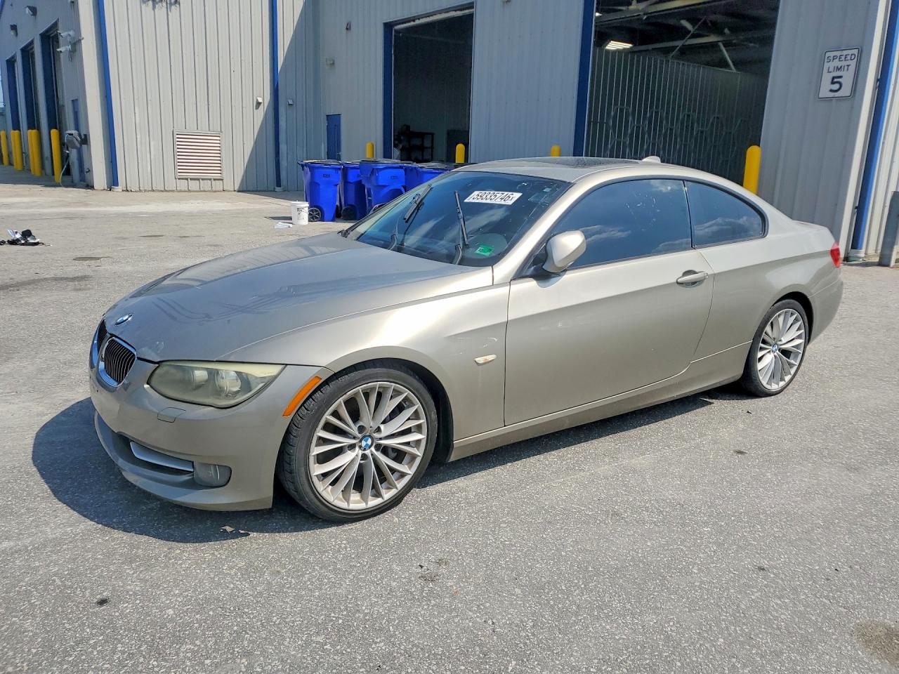 2011 Bmw 335 I Gold vin: WBAKG7C59BE264082