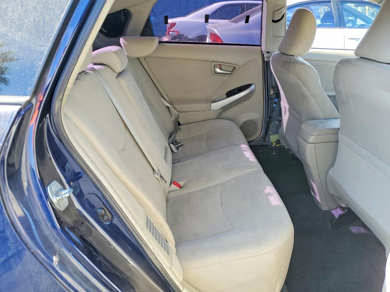 2015 Toyota Prius Two Blue vin: JTDKN3DUXF1911268