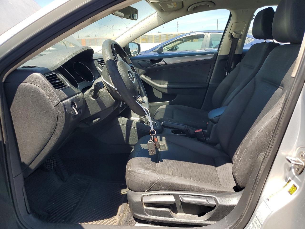 2015 Volkswagen Jetta Se Silver vin: 3VWD17AJ4FM335070