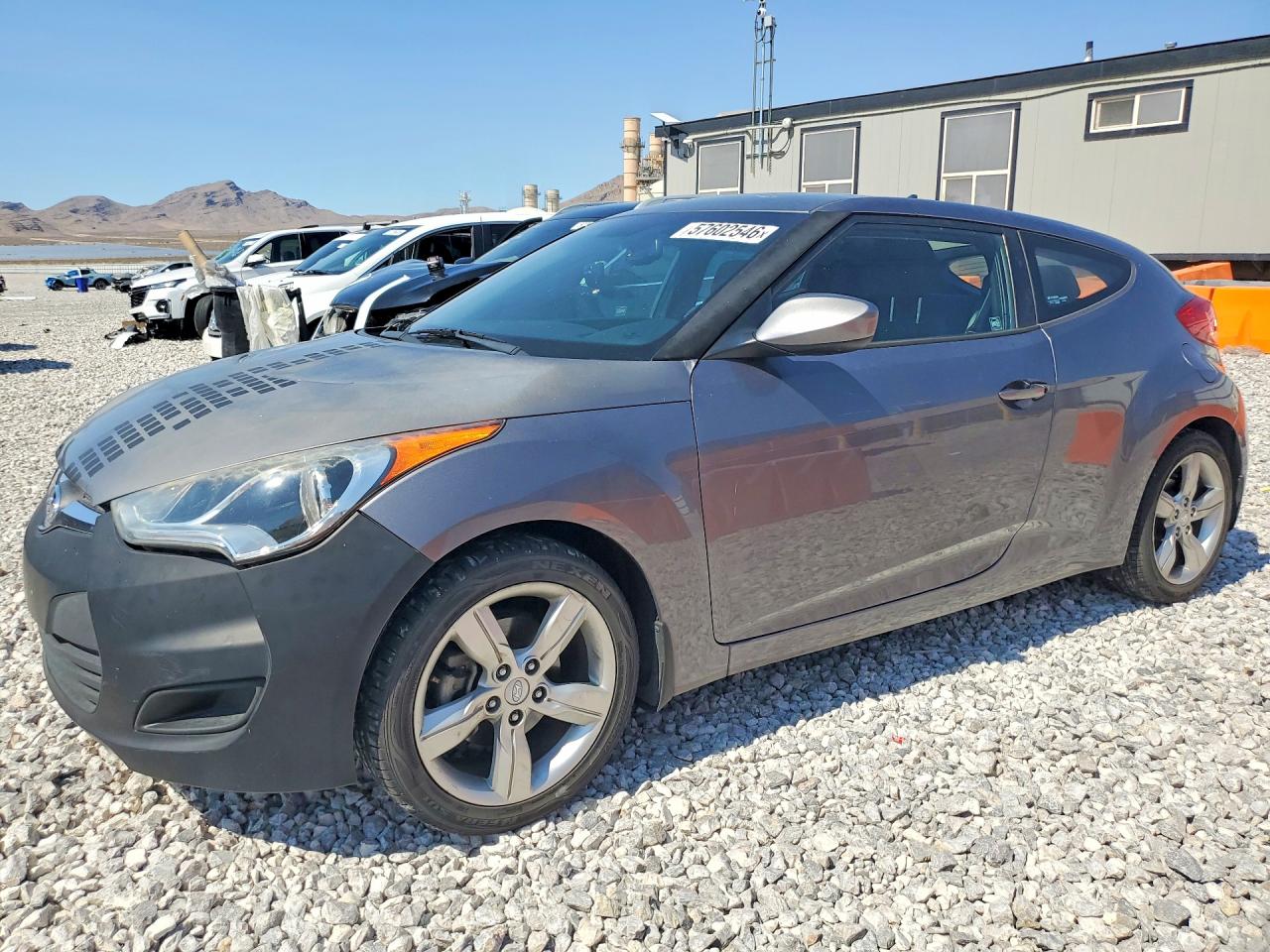 2013 Hyundai Veloster Base Gray vin: KMHTC6AD4DU170154