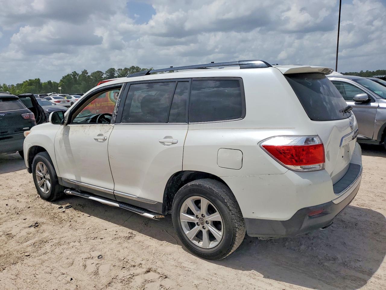 2012 Toyota Highlander Se White vin: 5TDZK3EH2CS069310