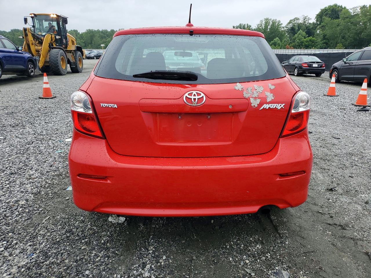 2009 Toyota Matrix Base Red vin: 2T1KU40E19C160648