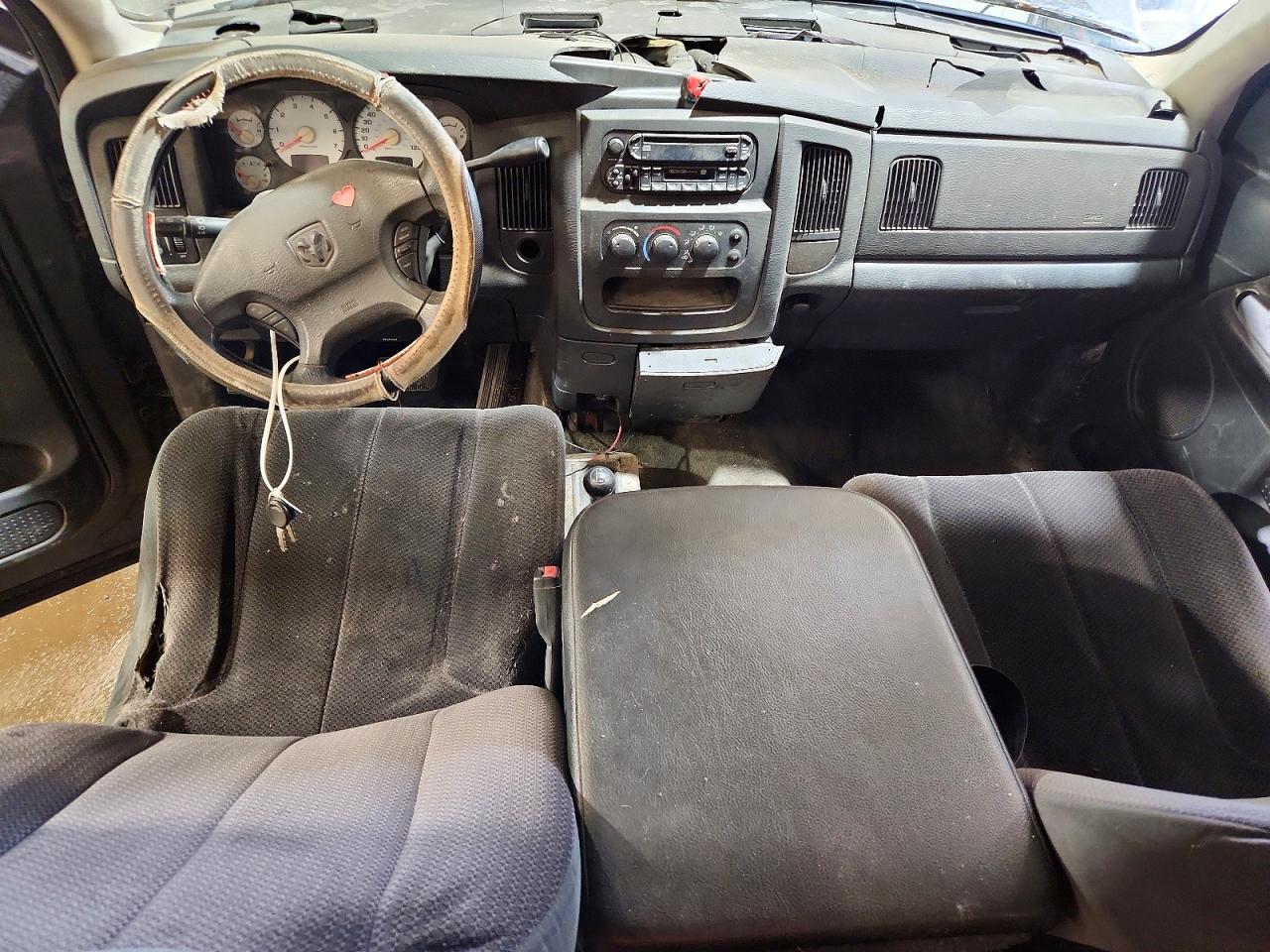 2003 Dodge Ram 1500 St Серый vin: 1D7HU18N53J585353