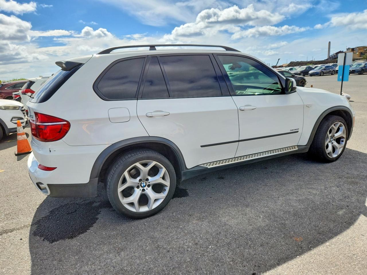 2011 Bmw X5 Xdrive35i White vin: 5UXZV4C51BL402407