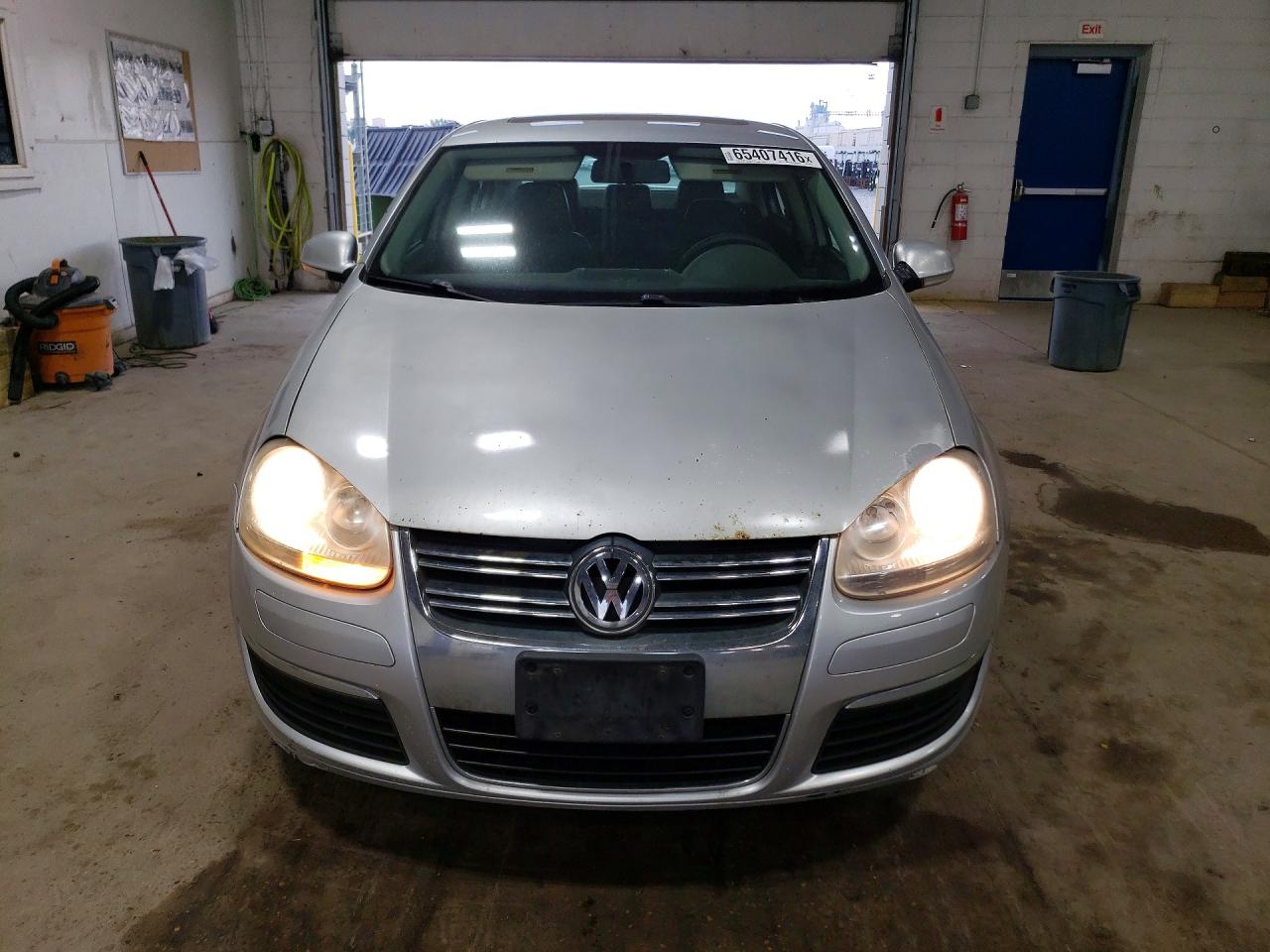 2008 Volkswagen Jetta Wolfsburg Silver vin: 3VWRJ71K68M119836