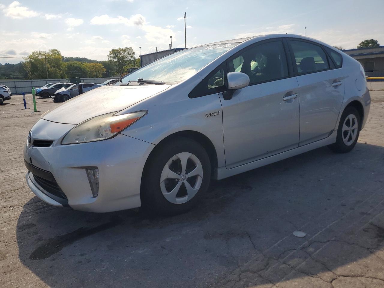 2012 Toyota Prius Two Серебряный vin: JTDKN3DU3C5412347