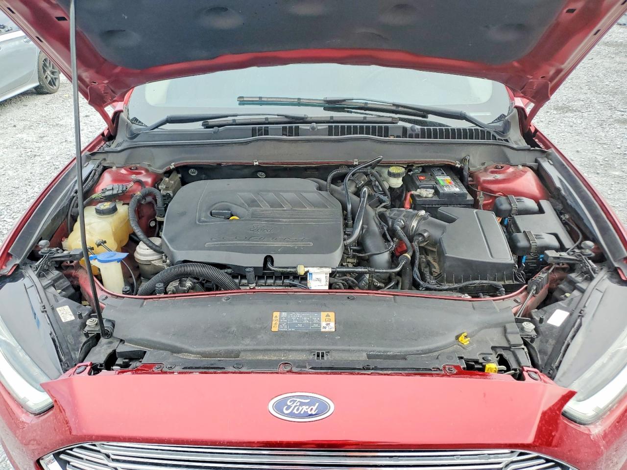 2015 Ford Fusion Se Burgundy vin: 3FA6P0HD3FR109919